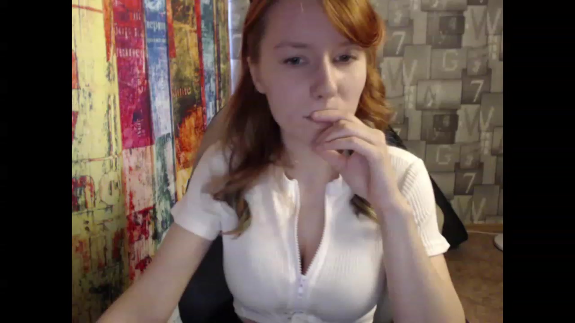 Gallery image thumbnail from NikiFoks18's myfreecams stream on, 06/05/2023, 07:20 image 4 of 20