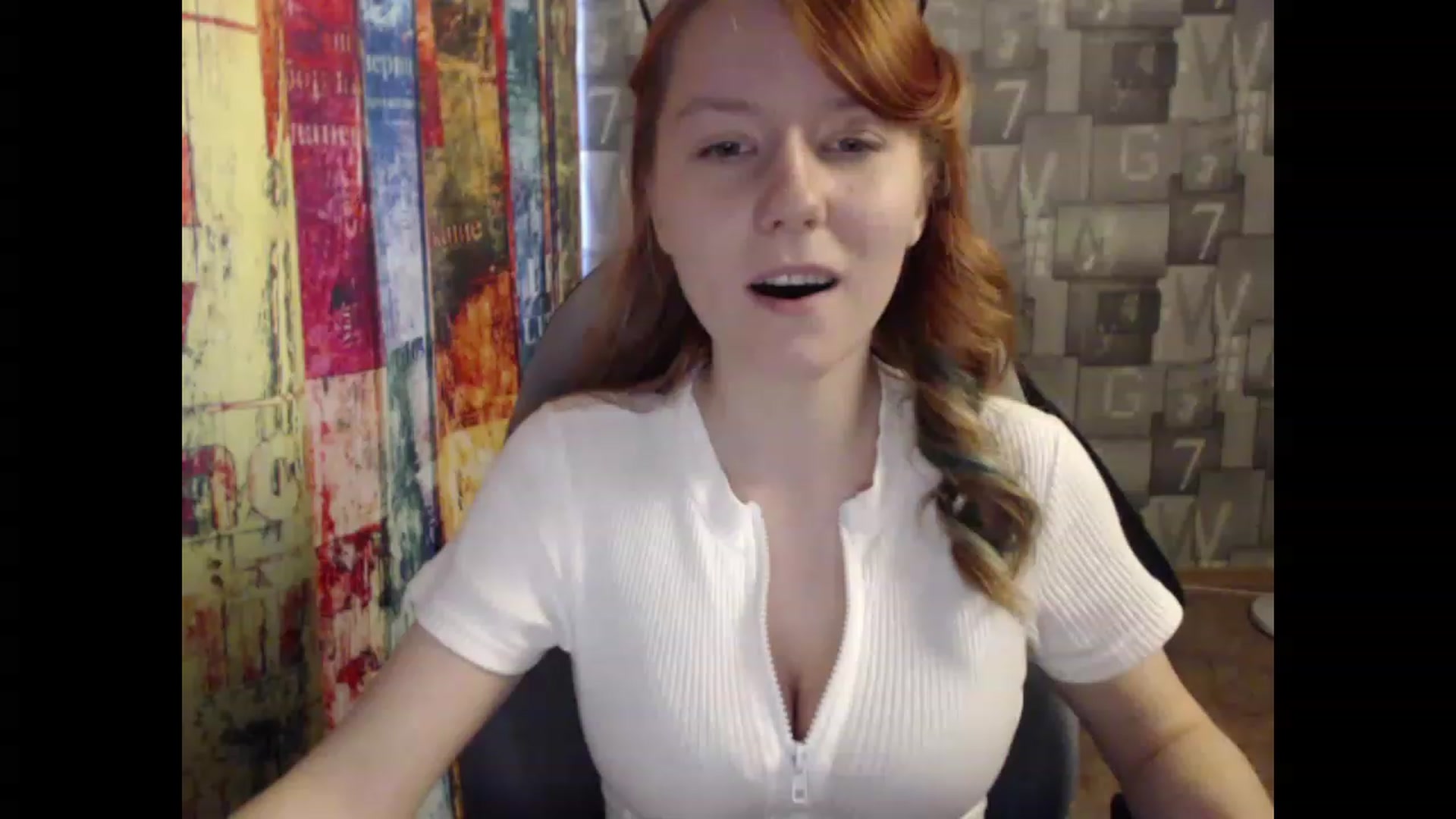 Gallery image thumbnail from NikiFoks18's myfreecams stream on, 06/05/2023, 08:19 image 1 of 20
