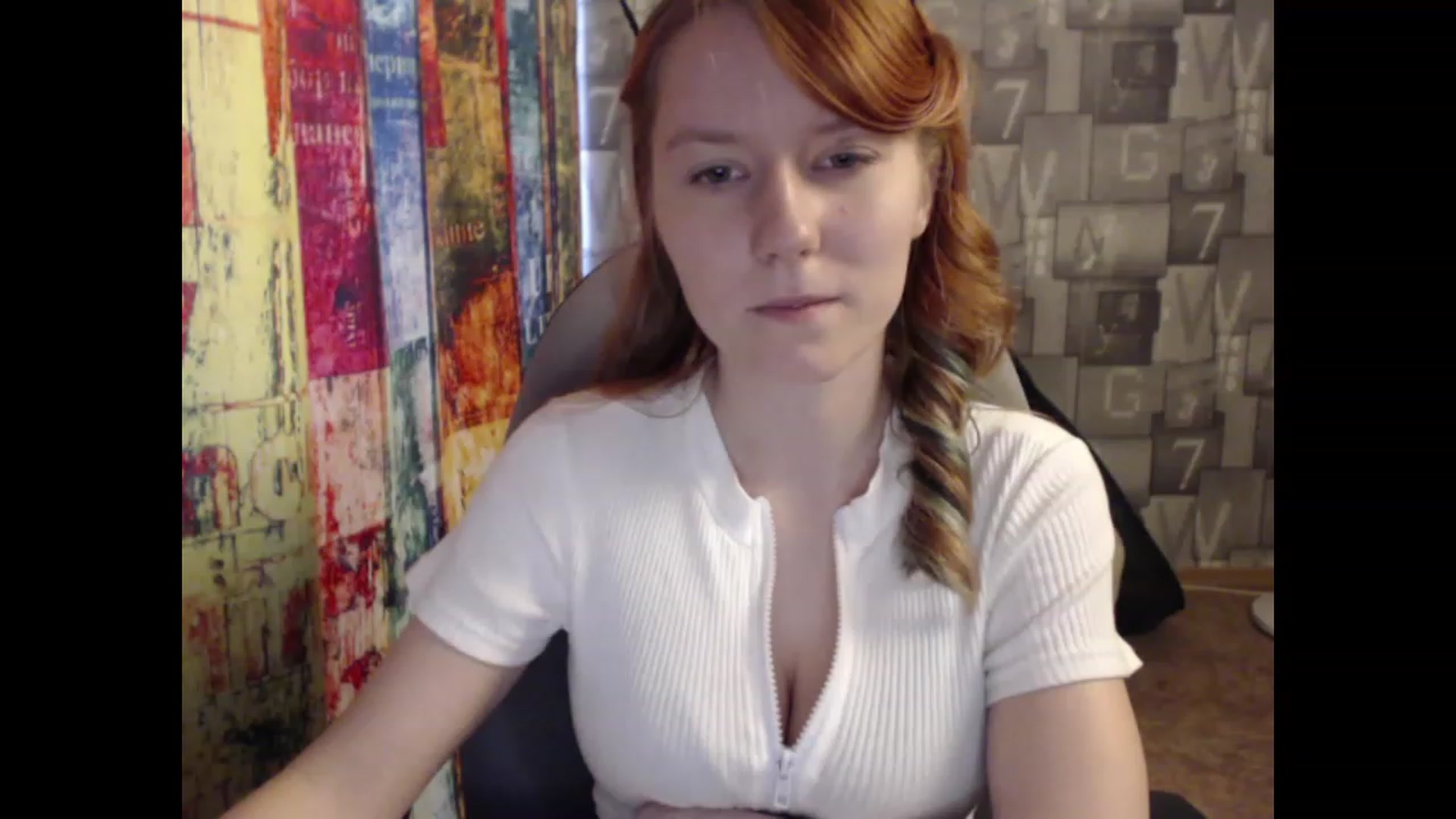 Gallery image thumbnail from NikiFoks18's myfreecams stream on, 06/05/2023, 08:19 image 19 of 20
