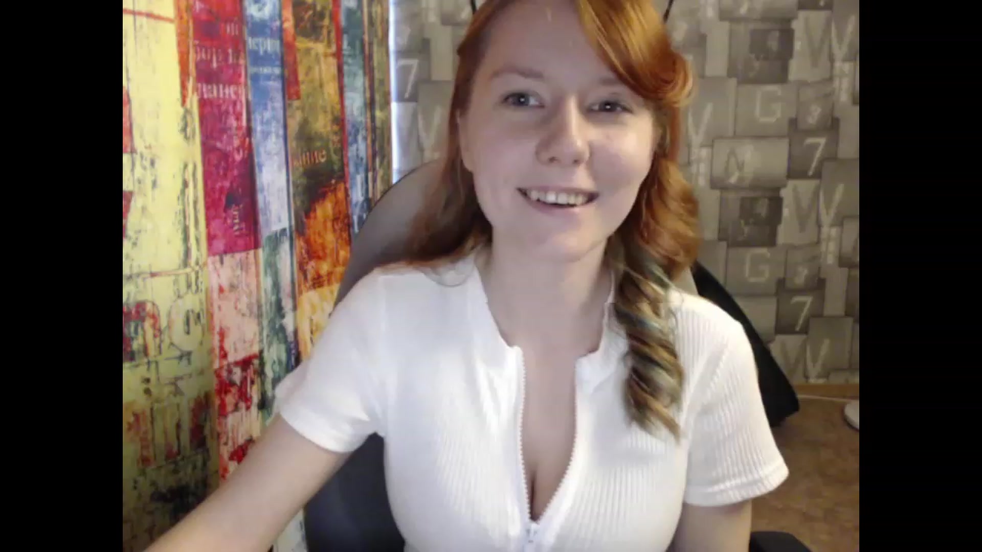 Gallery image thumbnail from NikiFoks18's myfreecams stream on, 06/05/2023, 08:19 image 11 of 20