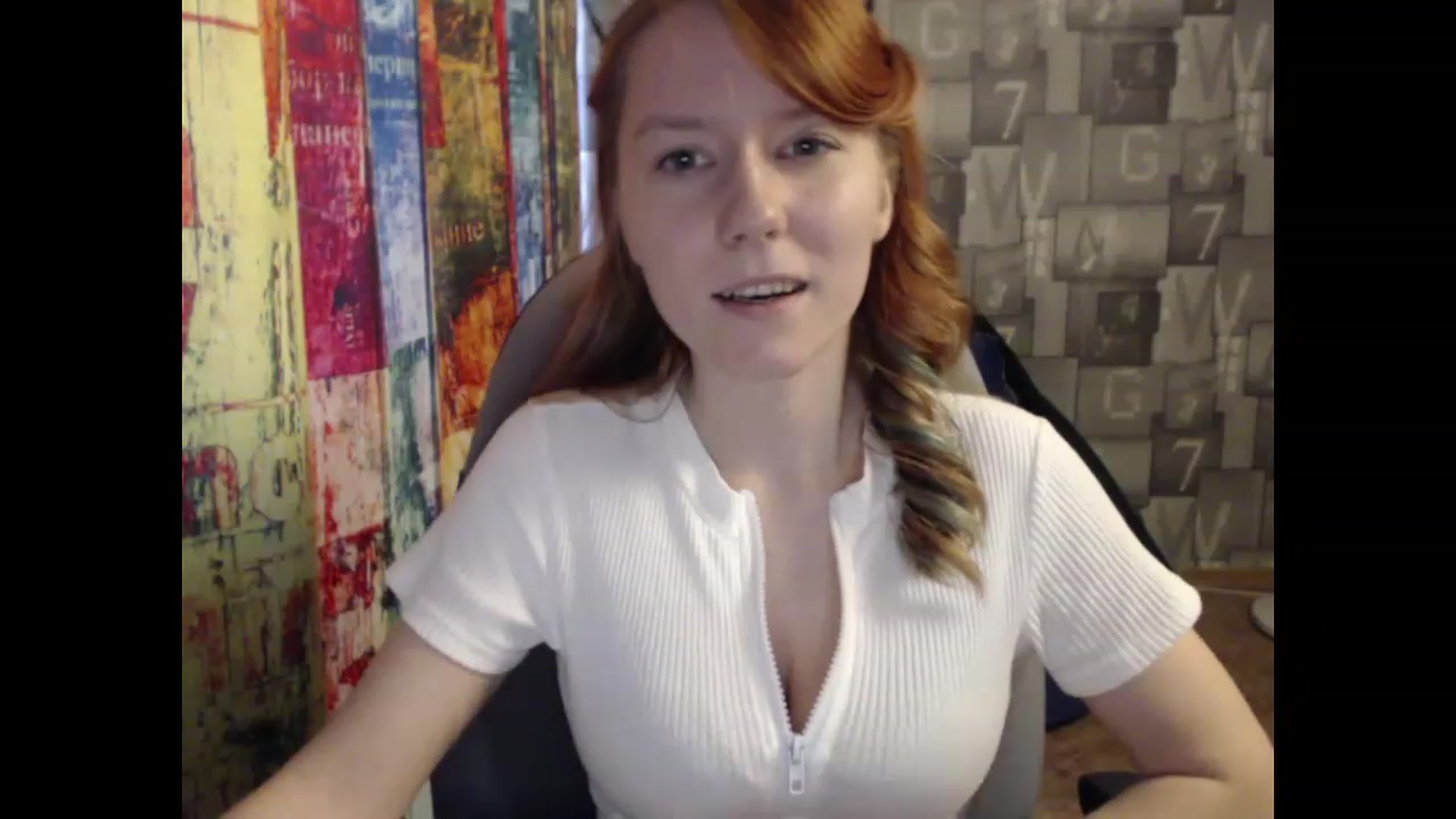 Gallery image thumbnail from NikiFoks18's myfreecams stream on, 06/05/2023, 08:19 image 12 of 20