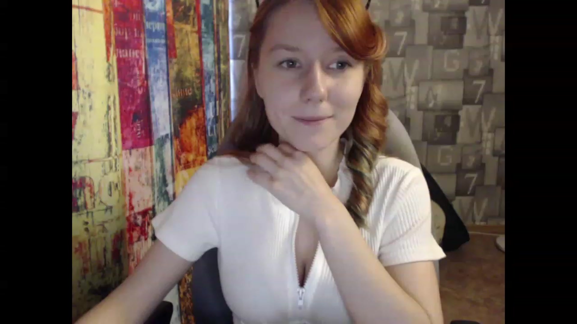 Gallery image thumbnail from NikiFoks18's myfreecams stream on, 06/05/2023, 08:54 image 4 of 20