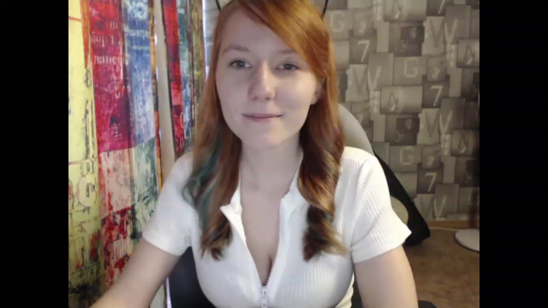 Gallery image thumbnail from NikiFoks18's myfreecams stream on, 06/06/2023, 09:05 image 3 of 20
