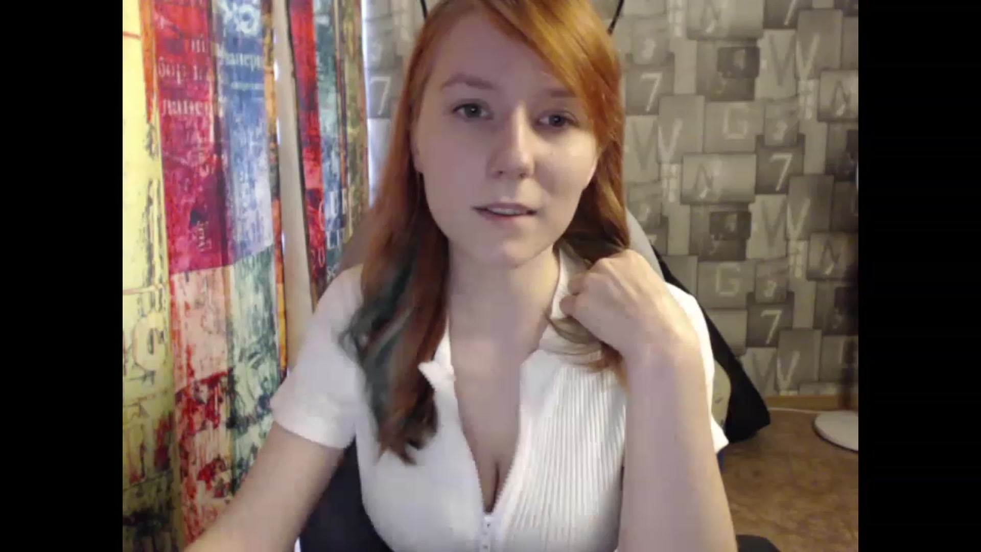 Gallery image thumbnail from NikiFoks18's myfreecams stream on, 06/06/2023, 09:05 image 5 of 20