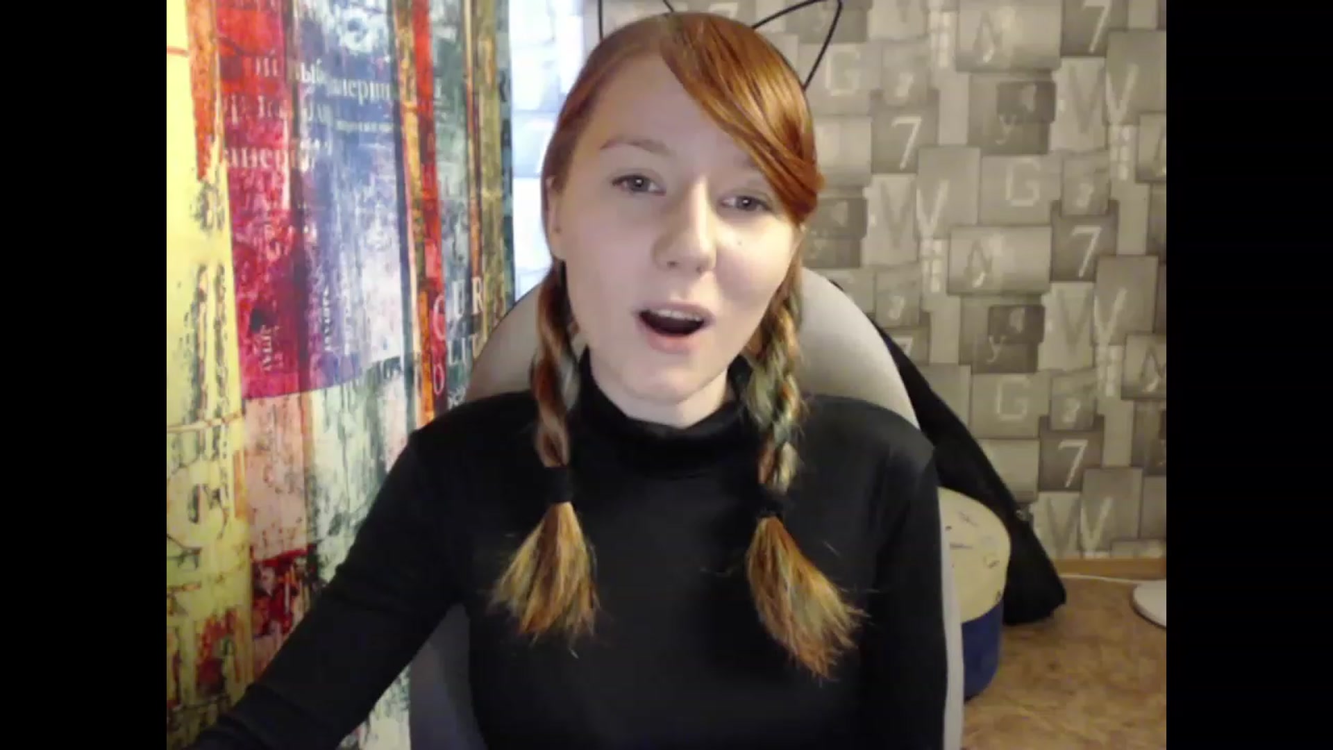 Gallery image thumbnail from NikiFoks18's myfreecams stream on, 06/19/2023, 08:20 image 10 of 20