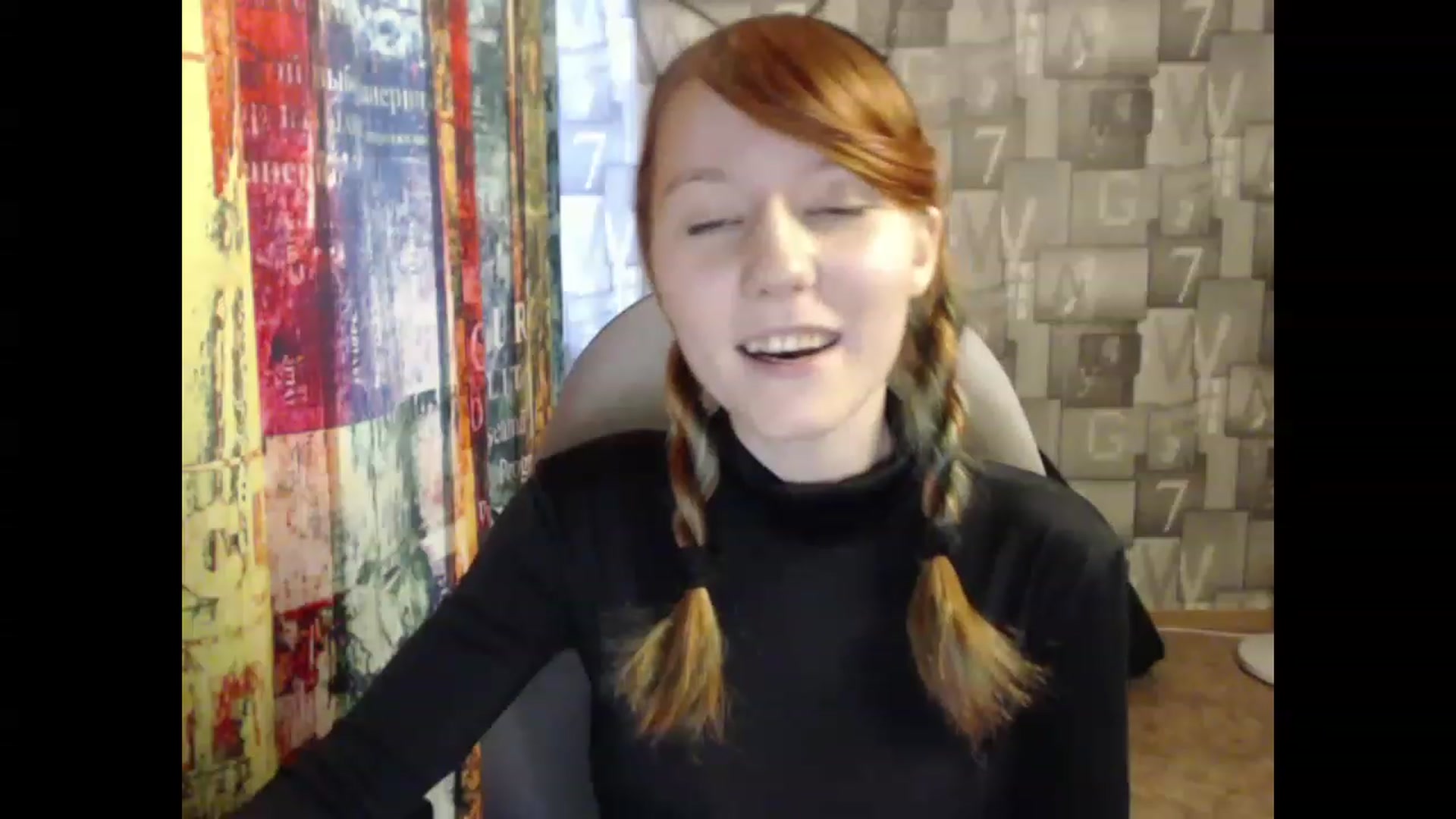 Gallery image thumbnail from NikiFoks18's myfreecams stream on, 06/19/2023, 08:20 image 3 of 20