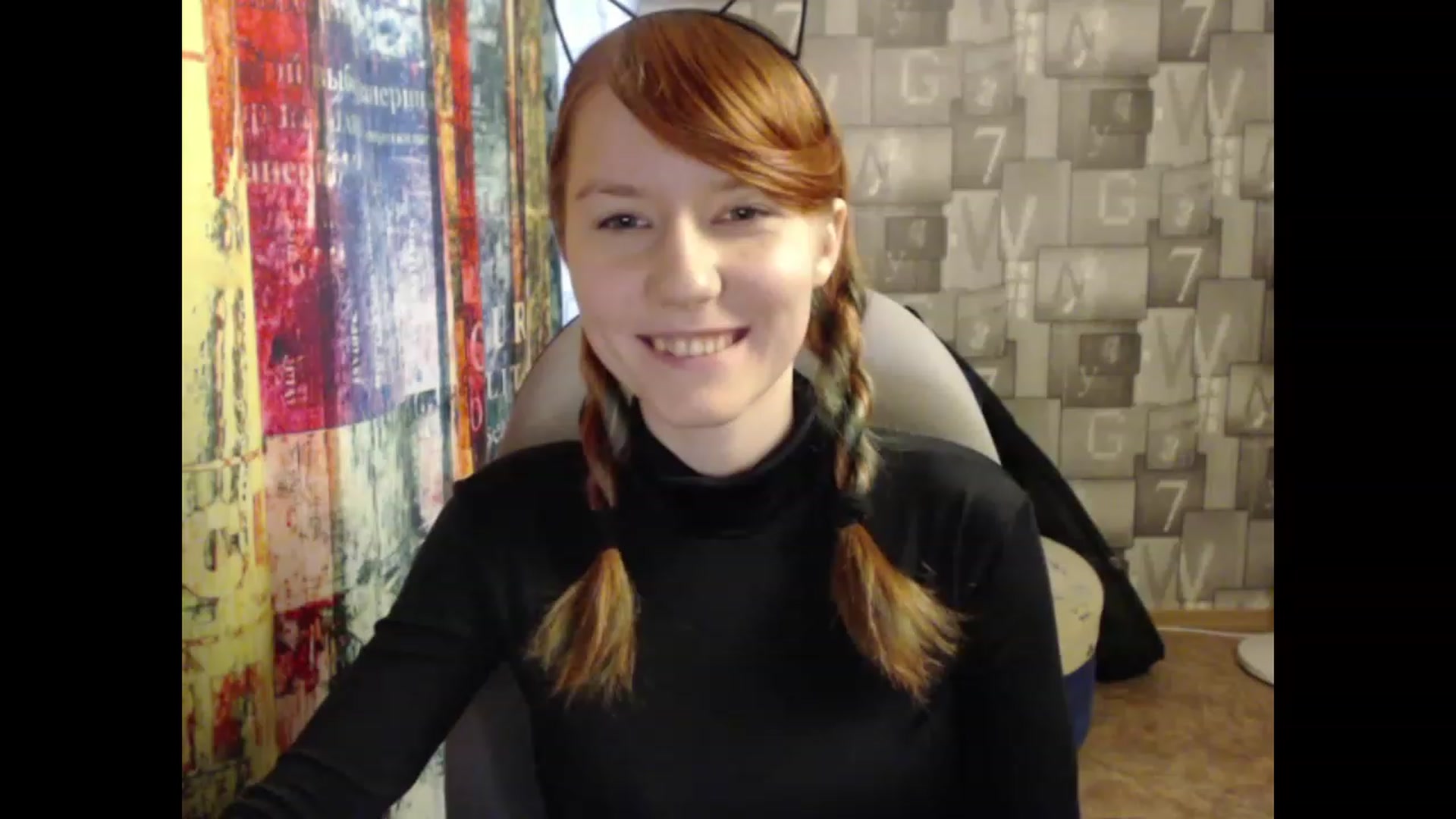 Gallery image thumbnail from NikiFoks18's myfreecams stream on, 06/19/2023, 08:20 image 1 of 20