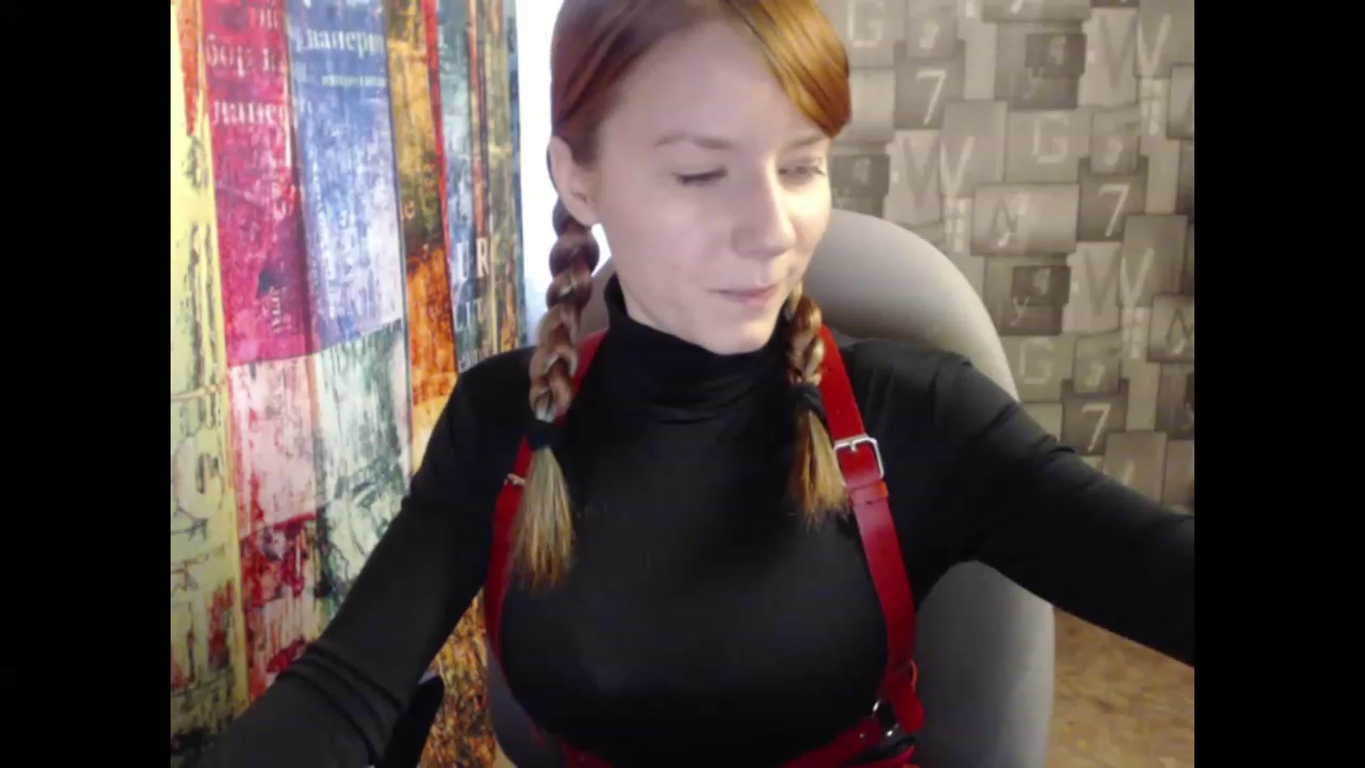 Gallery image thumbnail from NikiFoks18's myfreecams stream on, 06/26/2023, 07:59 image 11 of 20
