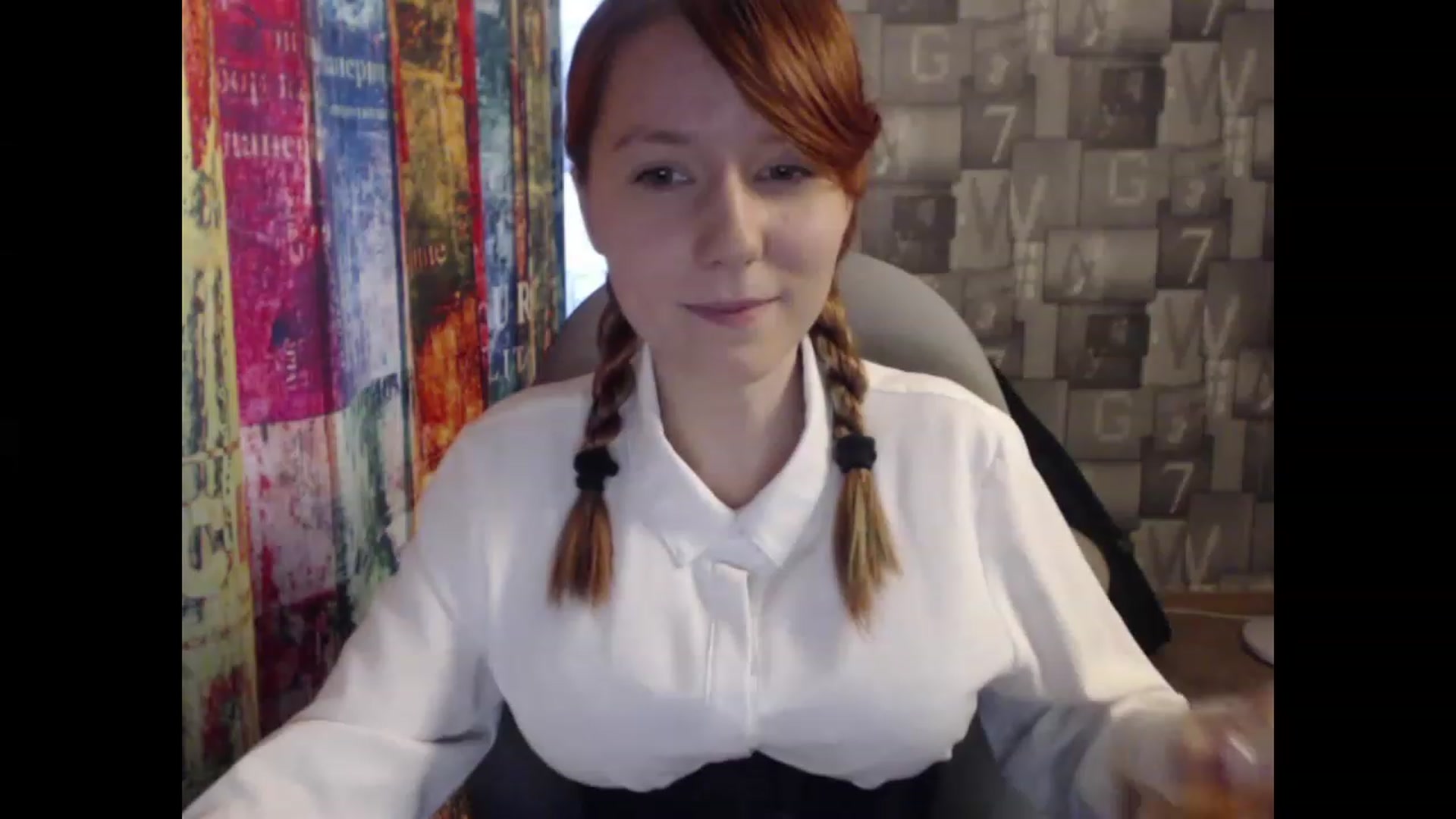Gallery image thumbnail from NikiFoks18's myfreecams stream on, 06/27/2023, 09:08 image 12 of 20