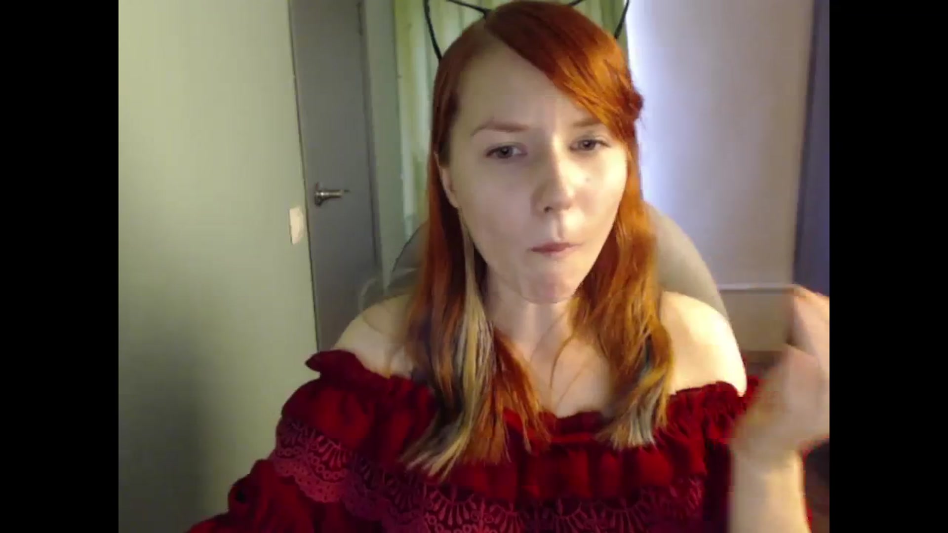 Gallery image thumbnail from NikiFoks18's myfreecams stream on, 08/13/2023, 09:29 image 9 of 20