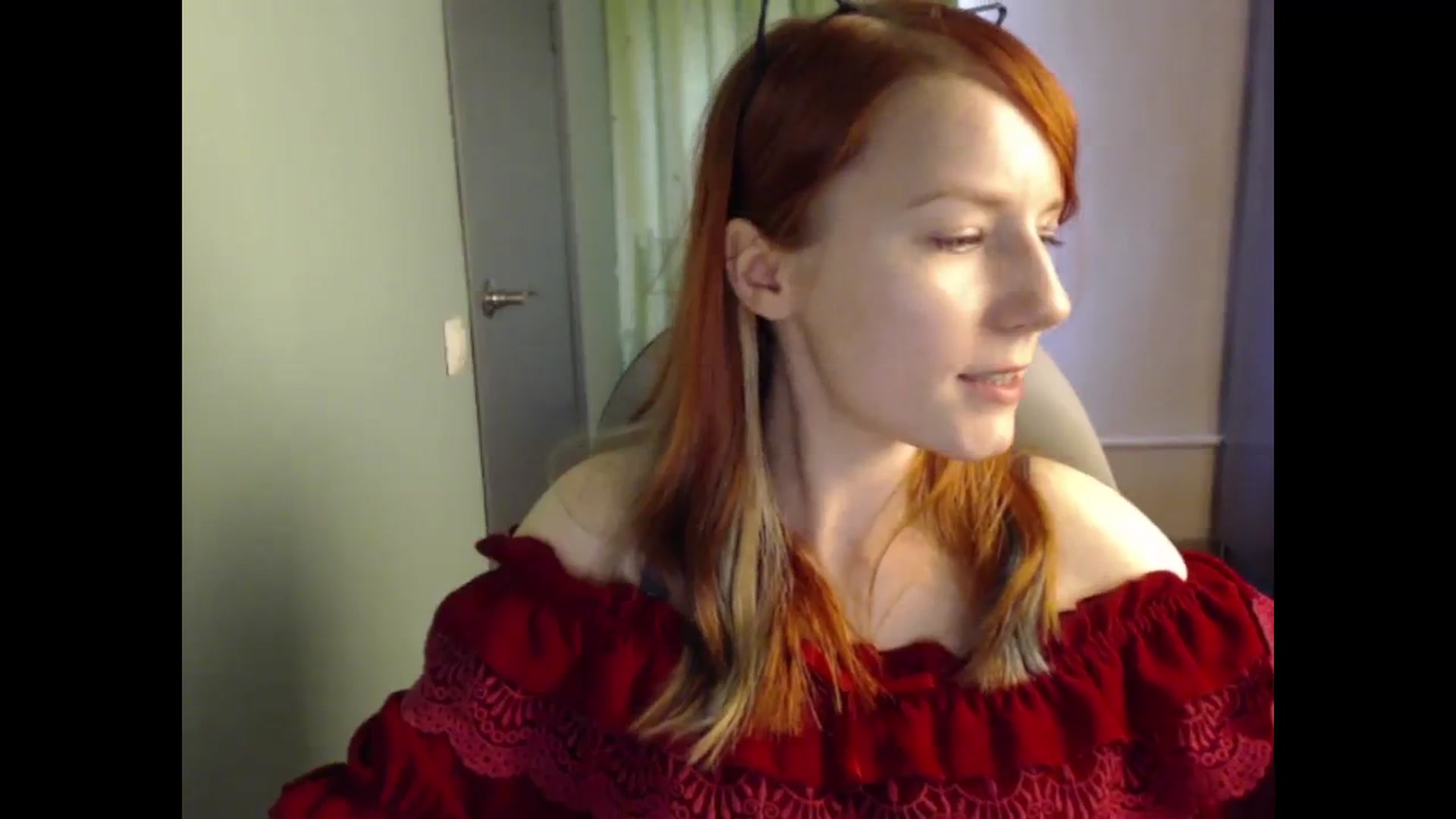 Gallery image thumbnail from NikiFoks18's myfreecams stream on, 08/13/2023, 09:29 image 10 of 20