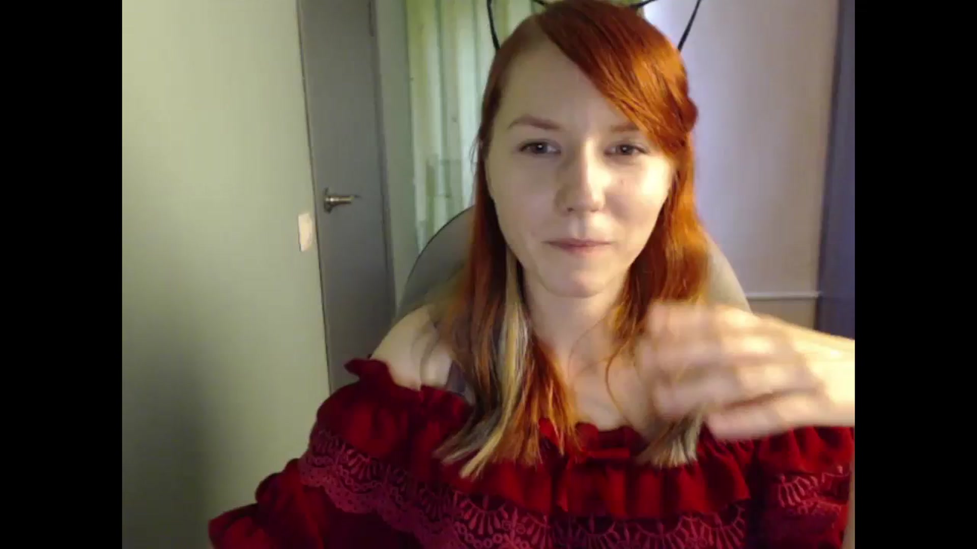 Gallery image thumbnail from NikiFoks18's myfreecams stream on, 08/13/2023, 09:29 image 18 of 20