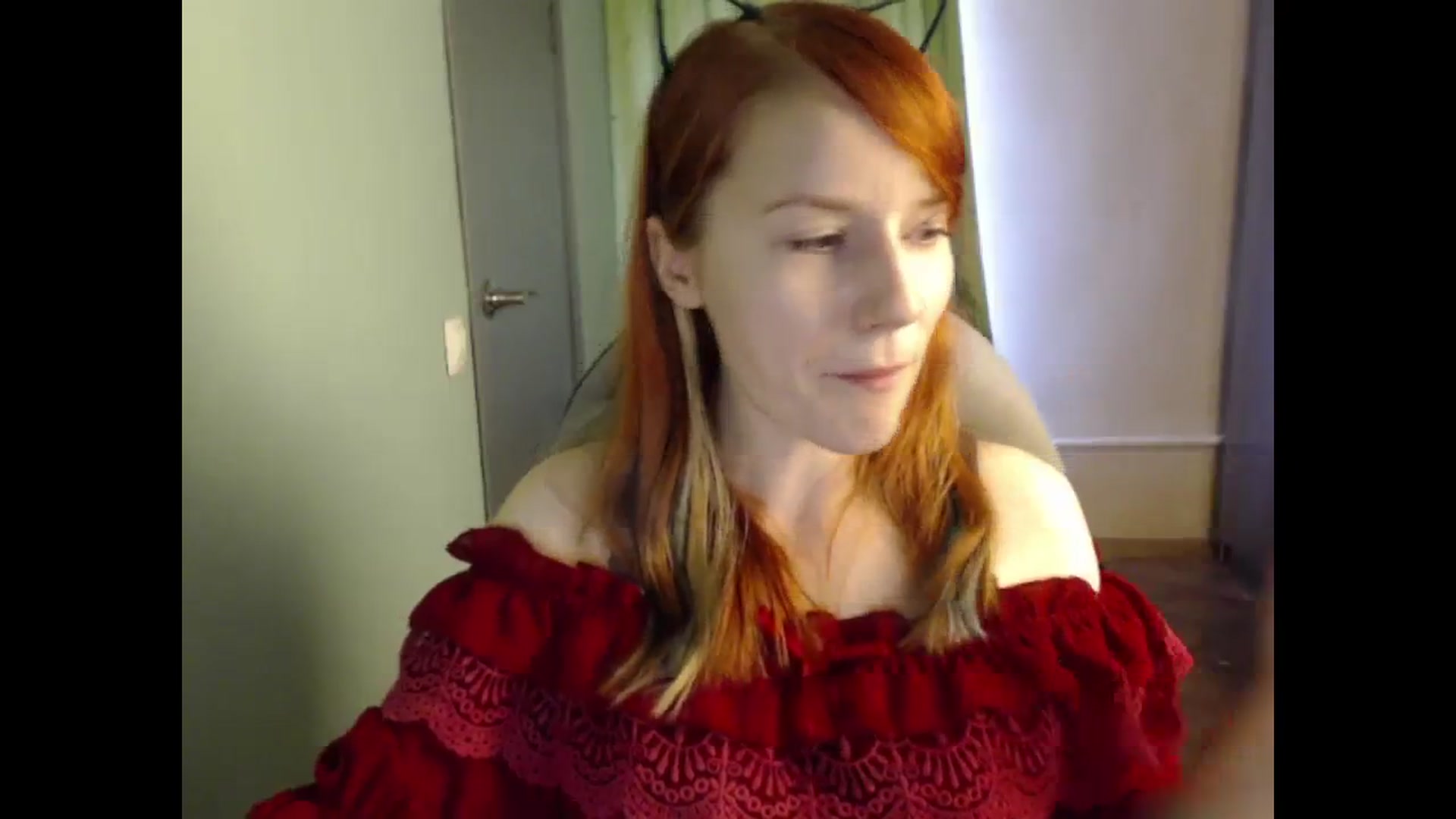 Gallery image thumbnail from NikiFoks18's myfreecams stream on, 08/13/2023, 09:29 image 6 of 20