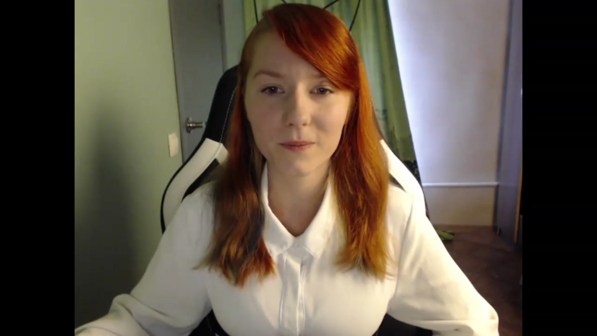 Gallery image thumbnail from NikiFoks18's myfreecams stream on, 08/22/2023, 06:36 image 16 of 20