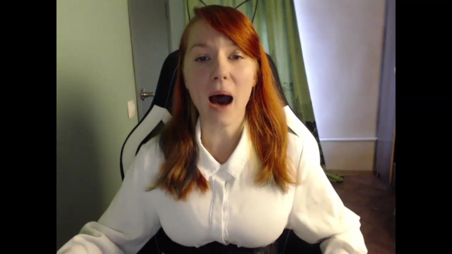 Gallery image thumbnail from NikiFoks18's myfreecams stream on, 08/22/2023, 06:36 image 9 of 20