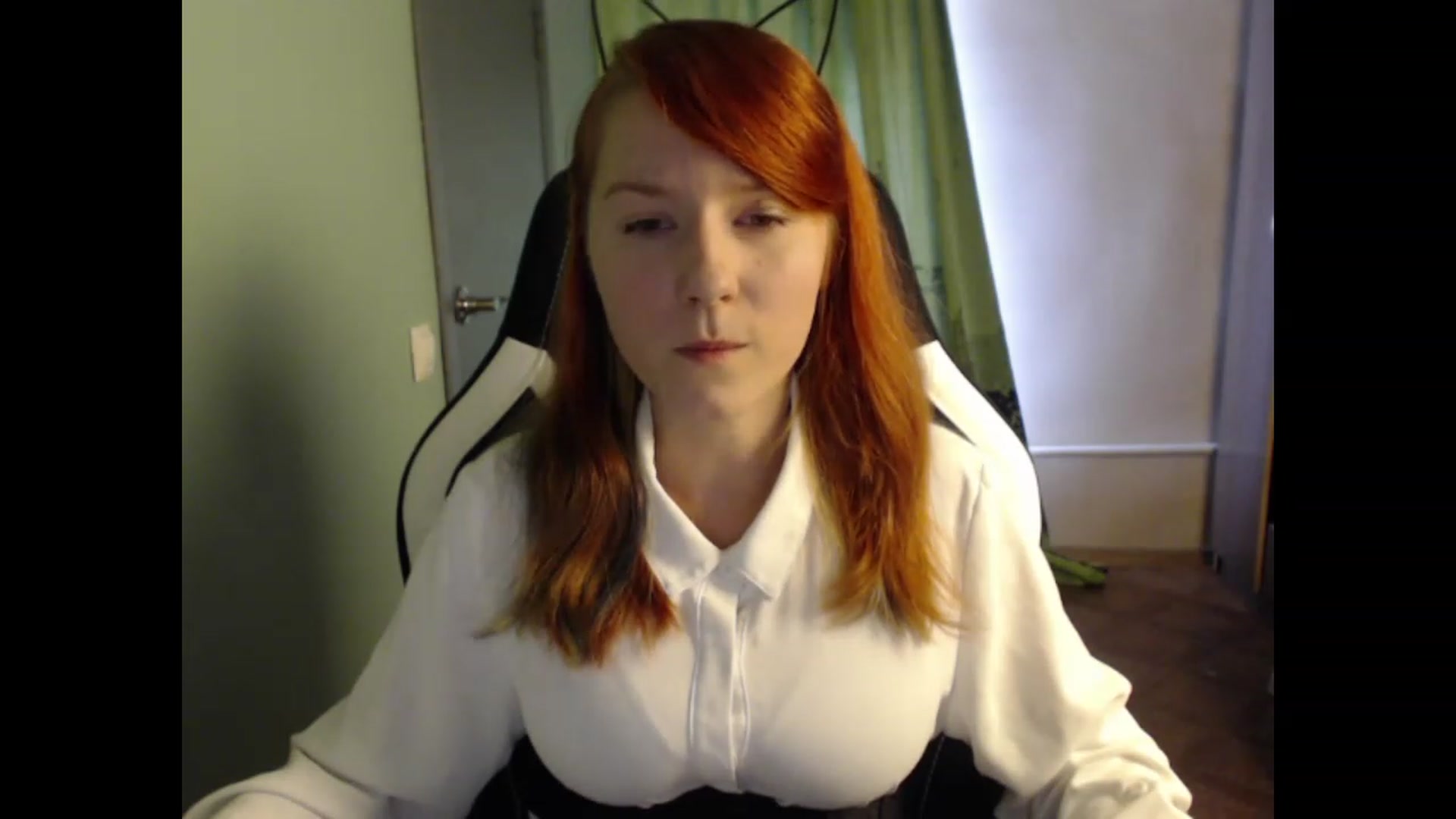 Gallery image thumbnail from NikiFoks18's myfreecams stream on, 08/22/2023, 06:36 image 18 of 20