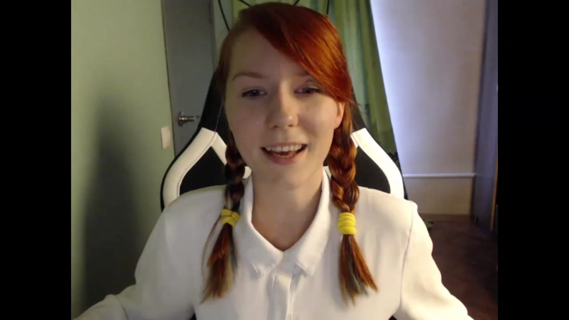 Gallery image thumbnail from NikiFoks18's myfreecams stream on, 08/22/2023, 08:26 image 16 of 20