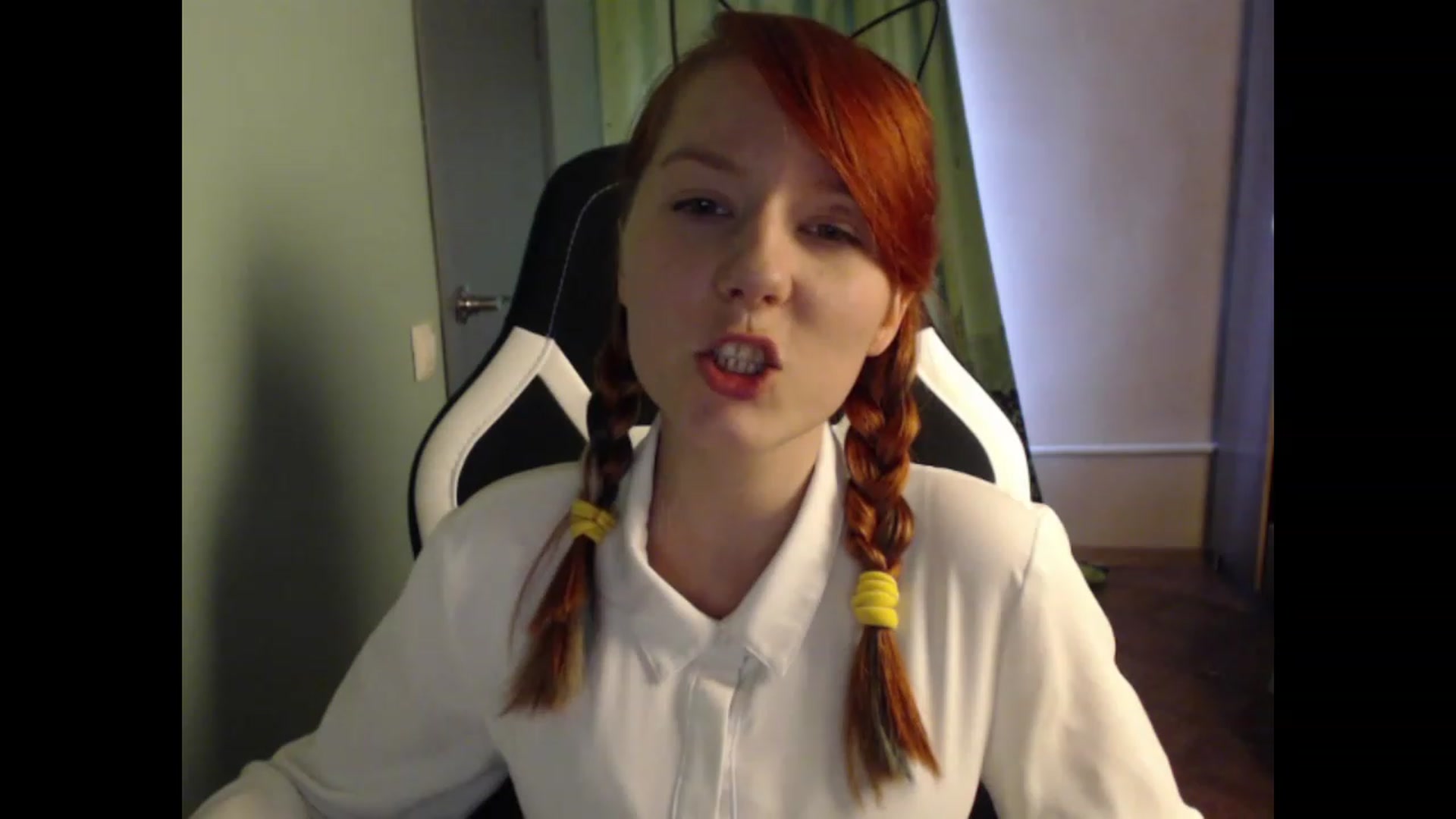 Gallery image thumbnail from NikiFoks18's myfreecams stream on, 08/22/2023, 08:26 image 11 of 20