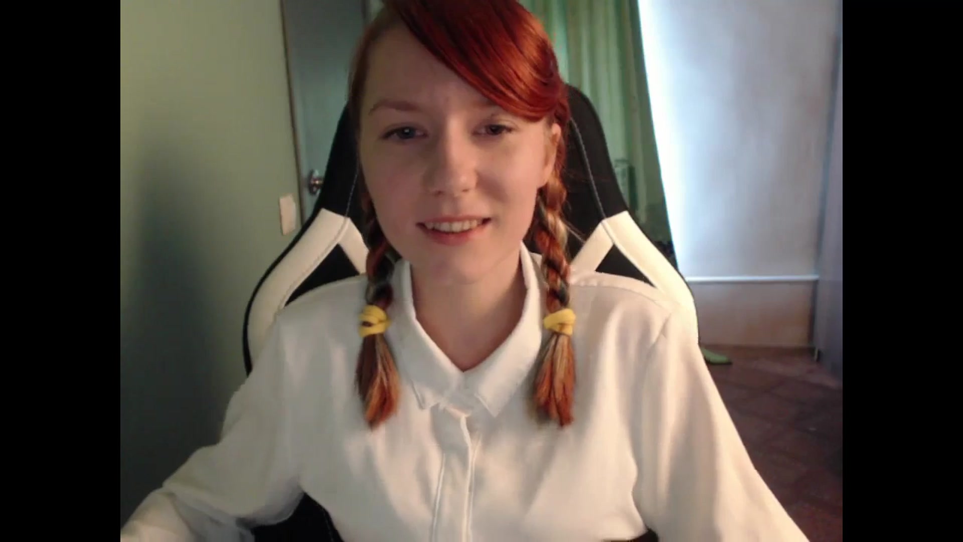 Gallery image thumbnail from NikiFoks18's myfreecams stream on, 08/23/2023, 06:09 image 2 of 20