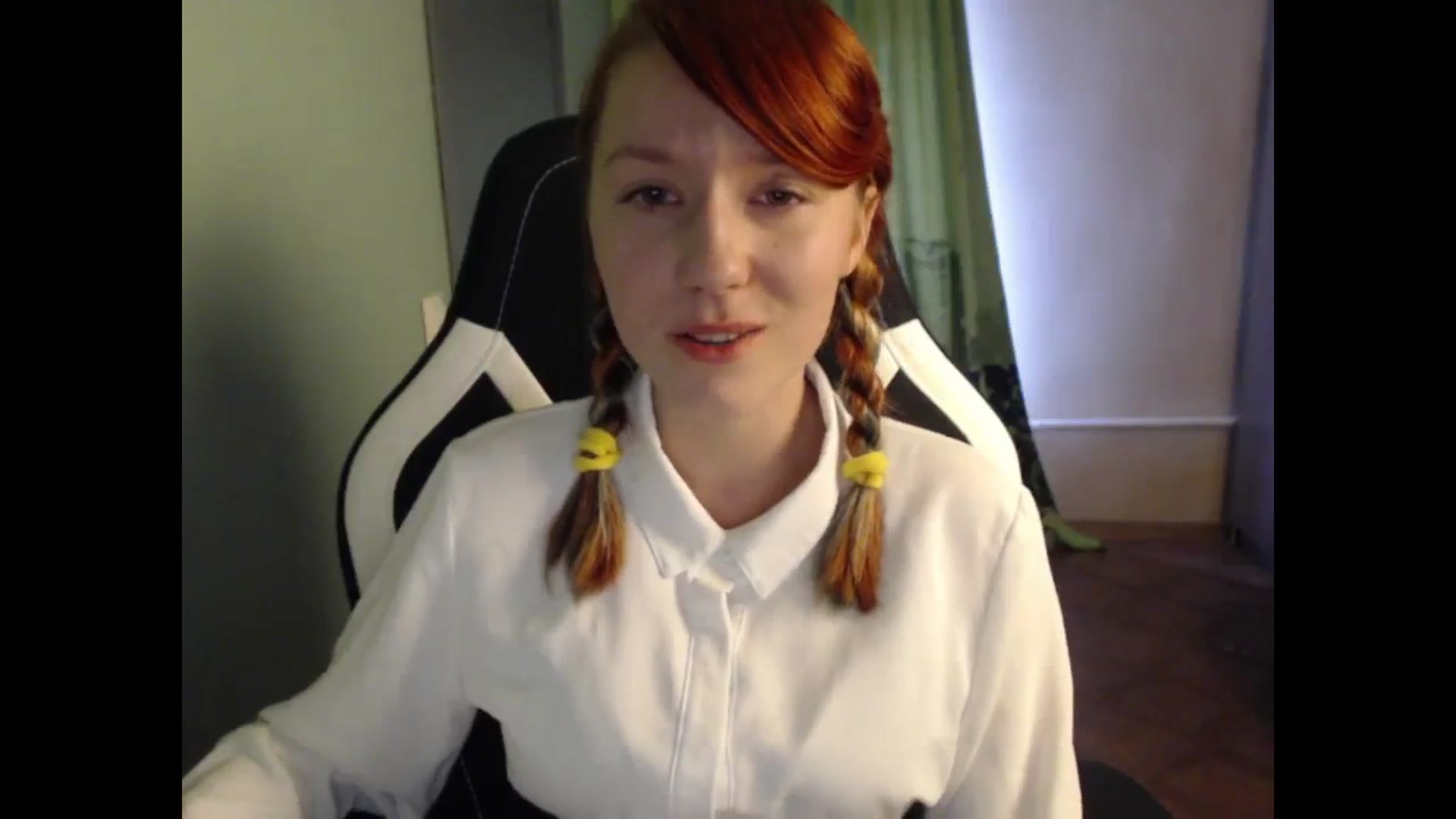 Gallery image thumbnail from NikiFoks18's myfreecams stream on, 08/23/2023, 06:09 image 17 of 20
