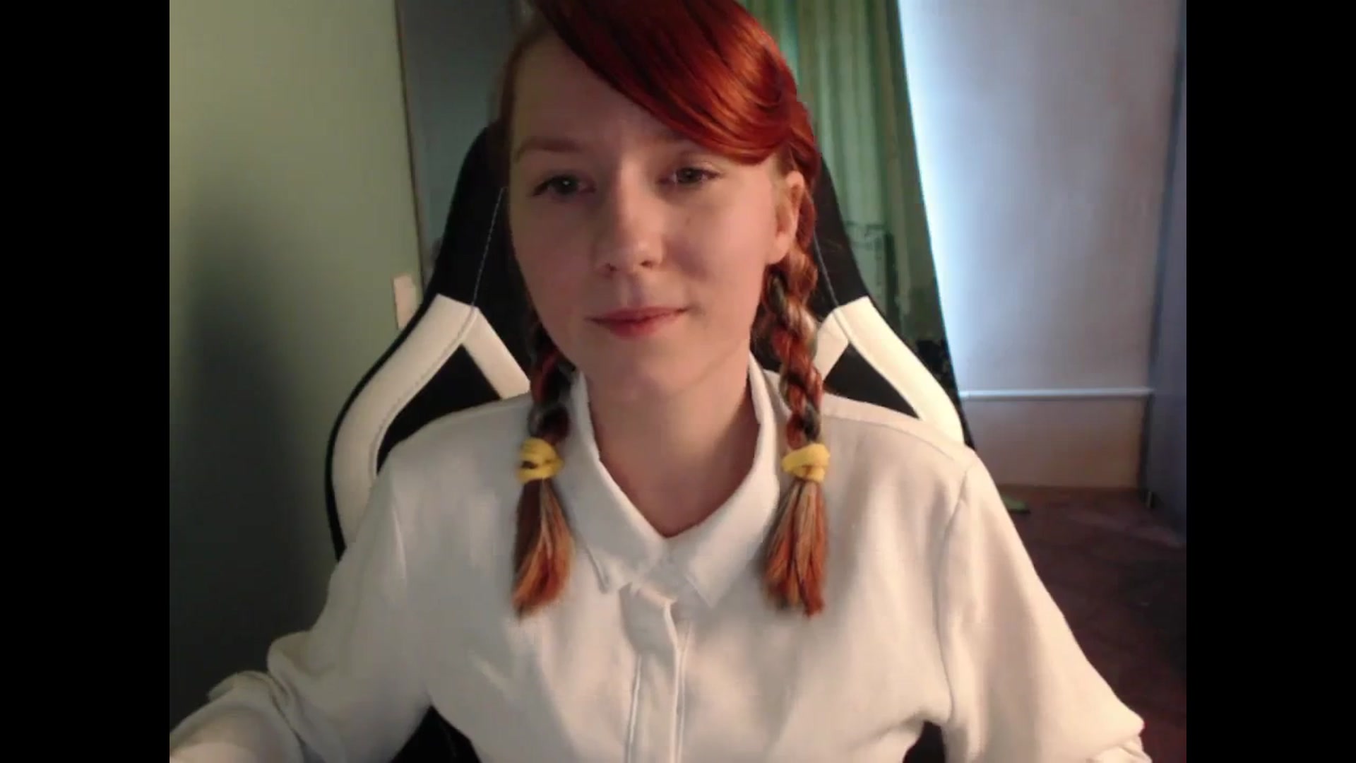 Gallery image thumbnail from NikiFoks18's myfreecams stream on, 08/23/2023, 06:09 image 7 of 20
