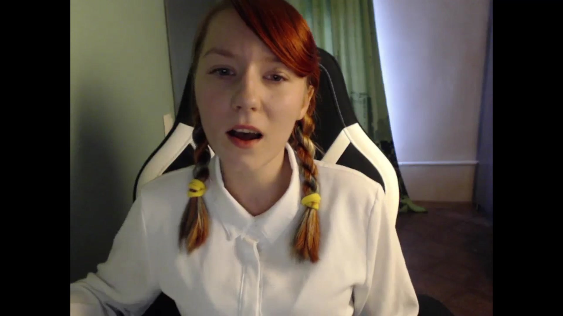 Gallery image thumbnail from NikiFoks18's myfreecams stream on, 08/23/2023, 06:09 image 16 of 20