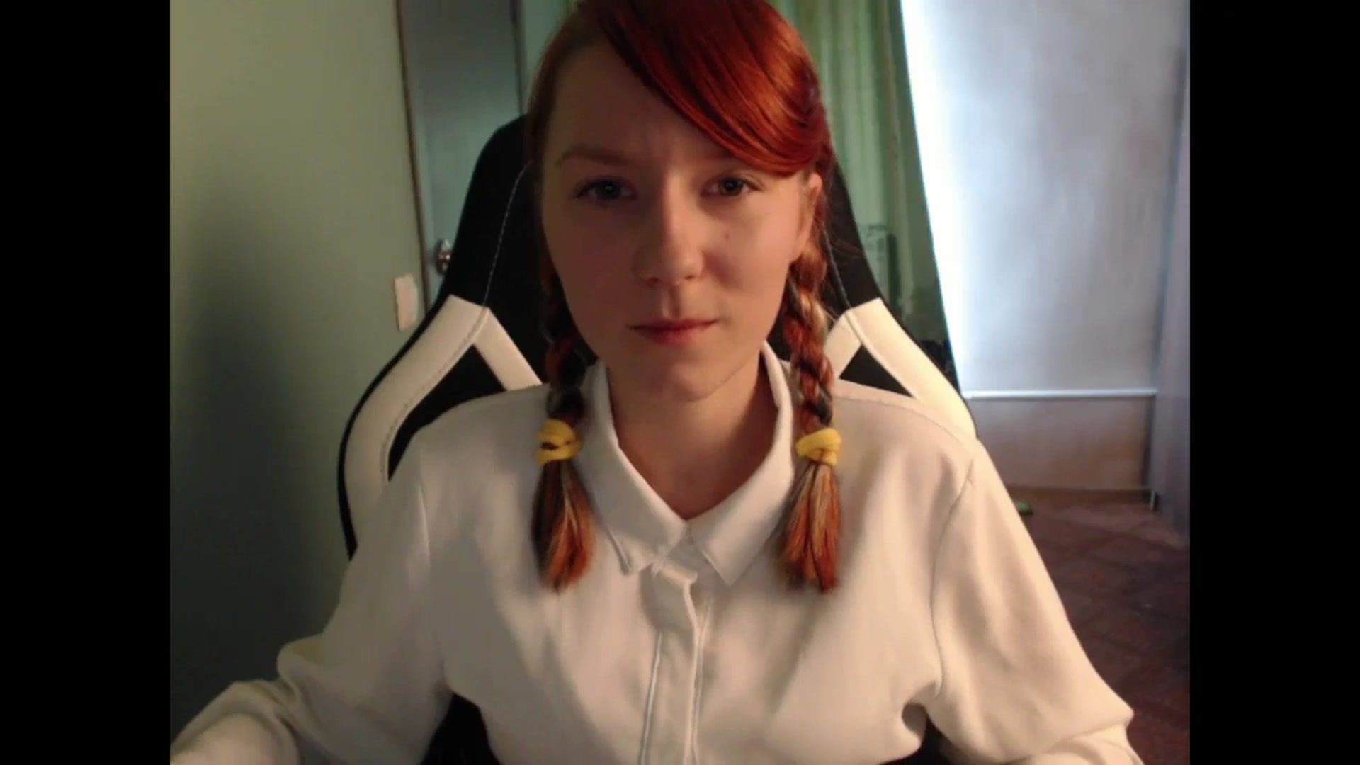 Gallery image thumbnail from NikiFoks18's myfreecams stream on, 08/23/2023, 06:09 image 5 of 20