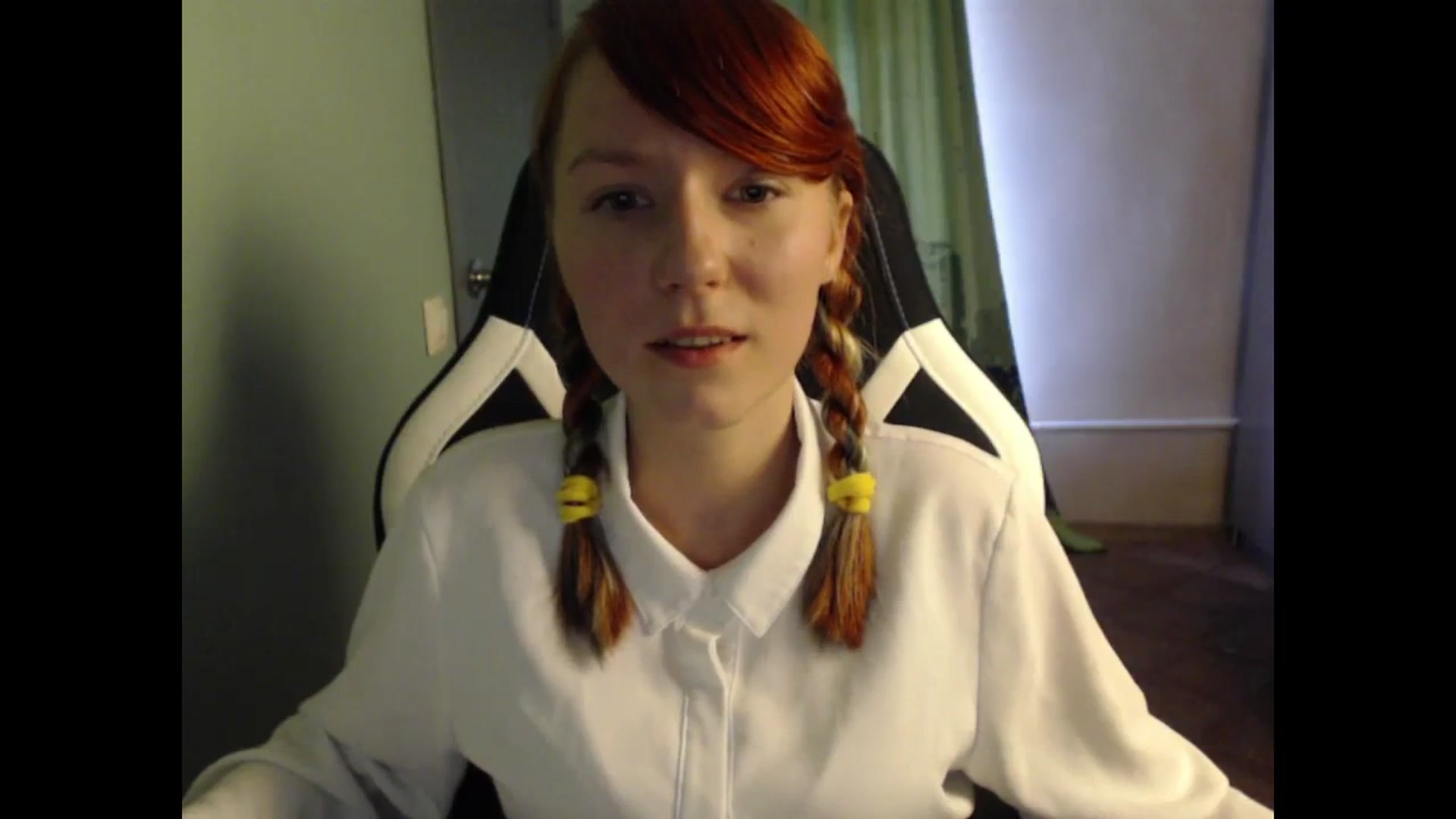 Gallery image thumbnail from NikiFoks18's myfreecams stream on, 08/23/2023, 07:21 image 15 of 20