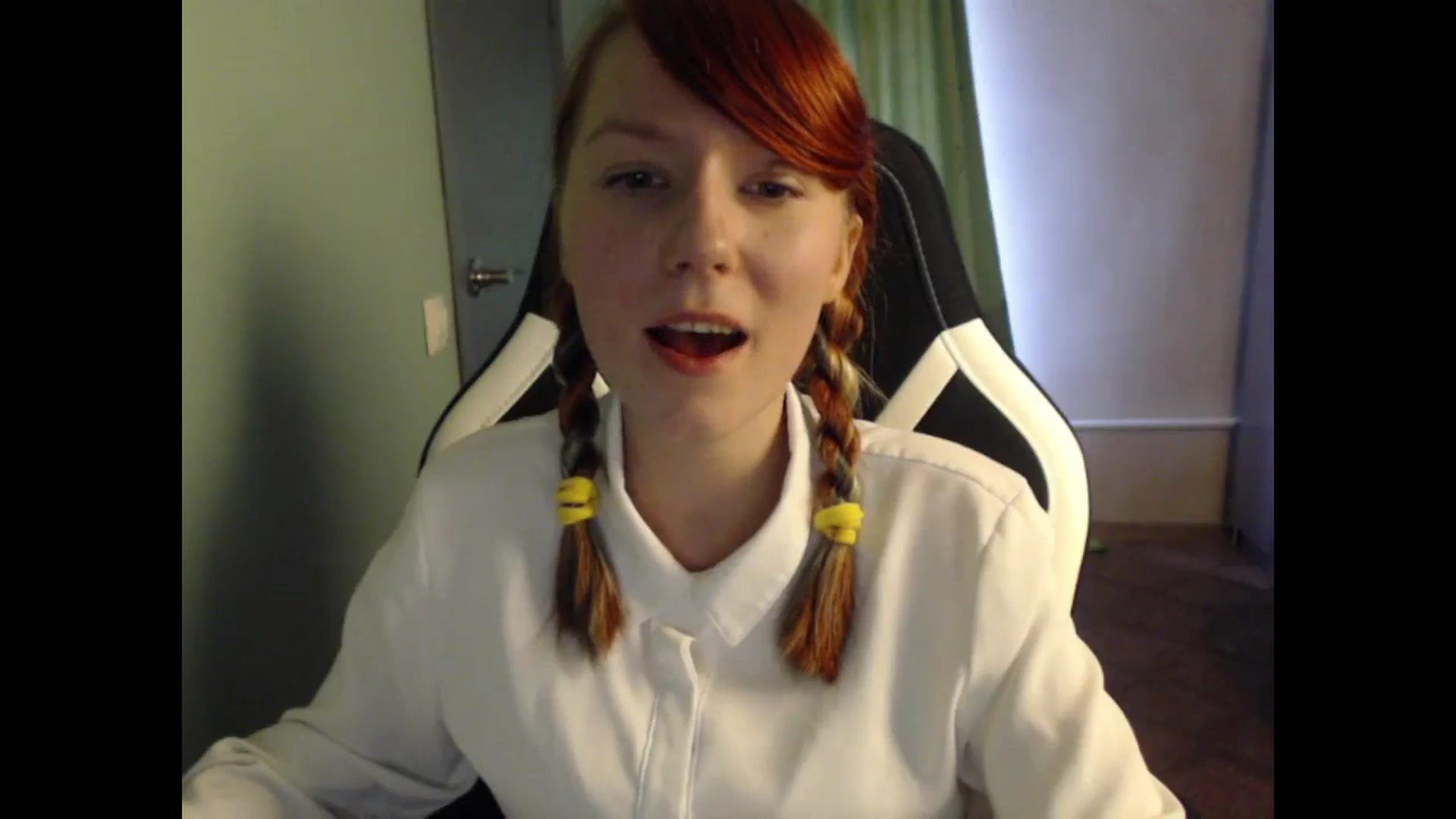 Gallery image thumbnail from NikiFoks18's myfreecams stream on, 08/23/2023, 07:21 image 16 of 20