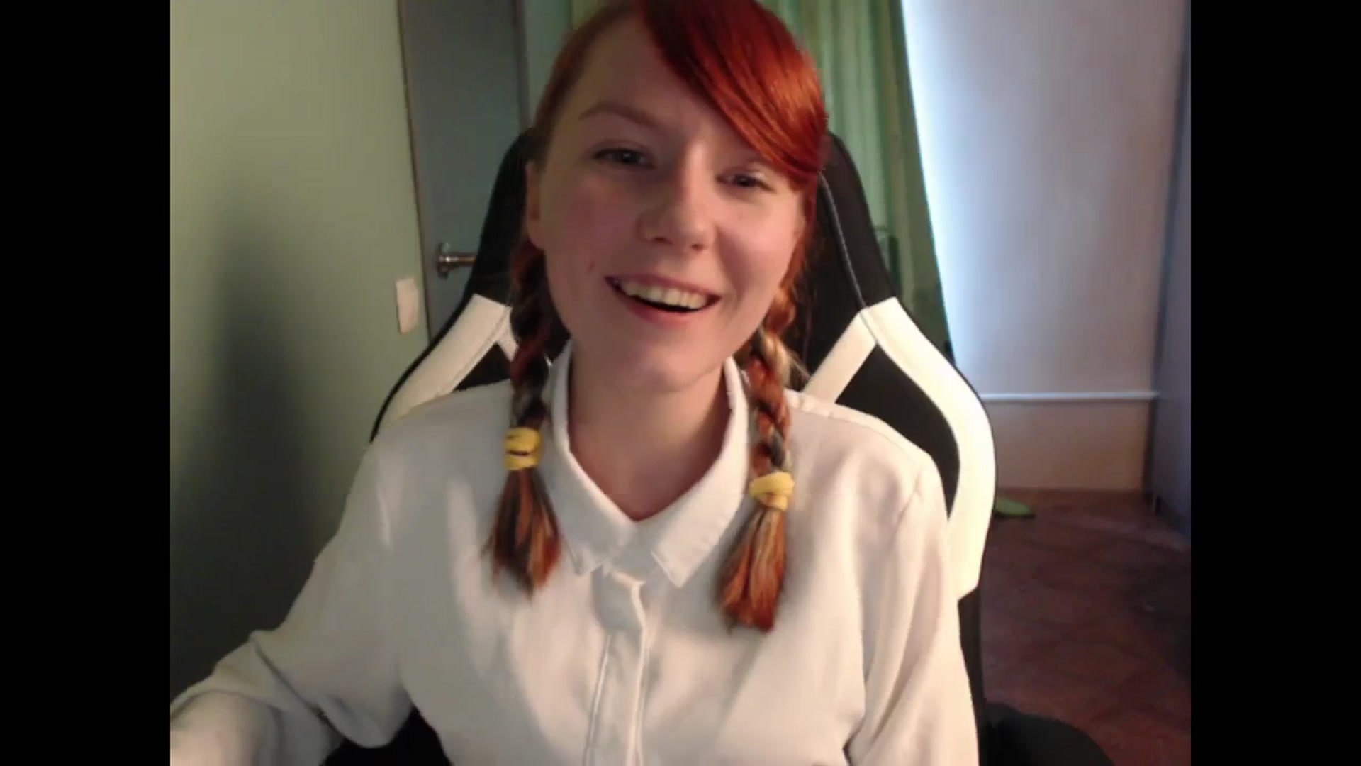 Gallery image thumbnail from NikiFoks18's myfreecams stream on, 08/23/2023, 07:21 image 13 of 20