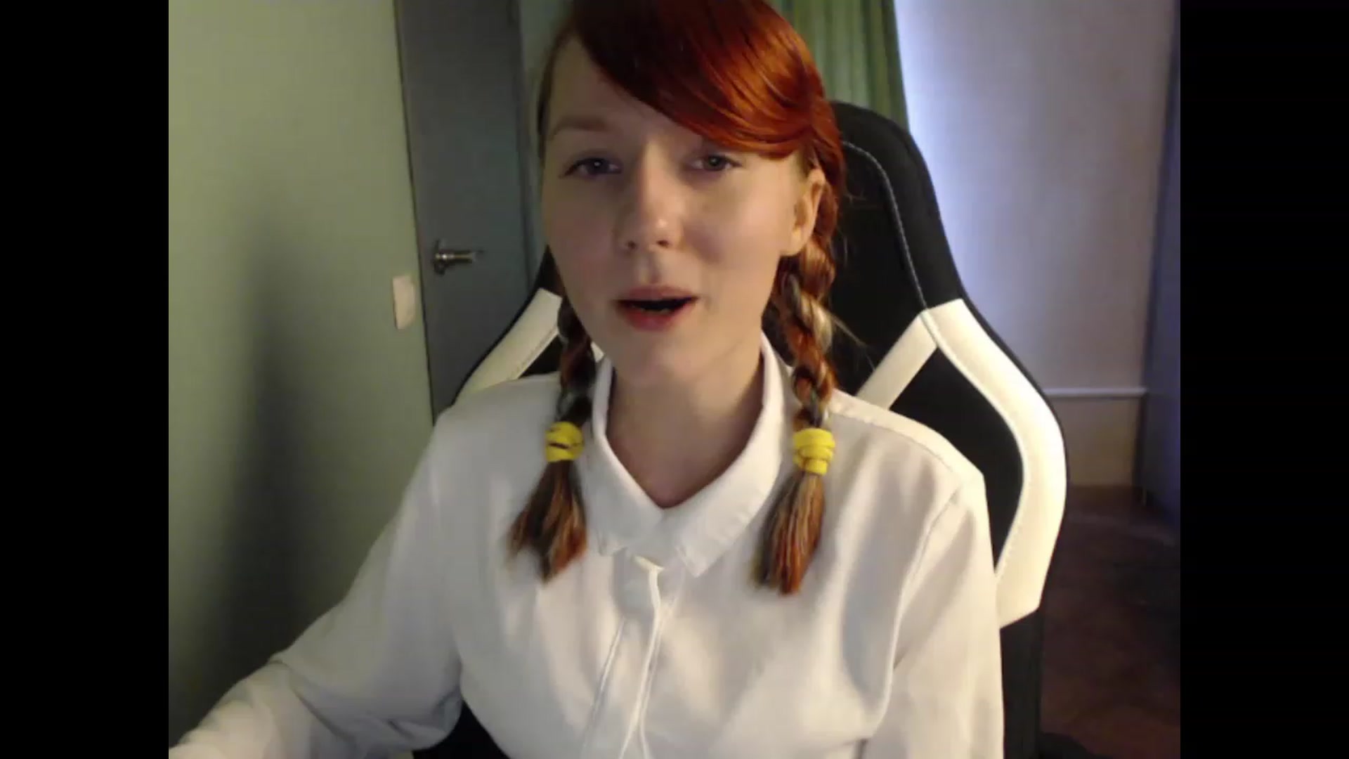 Gallery image thumbnail from NikiFoks18's myfreecams stream on, 08/23/2023, 08:00 image 20 of 20