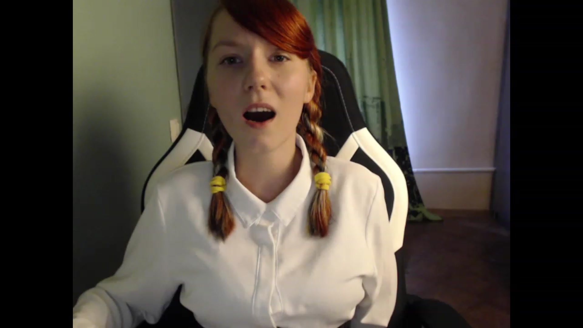 Gallery image thumbnail from NikiFoks18's myfreecams stream on, 08/23/2023, 08:00 image 18 of 20