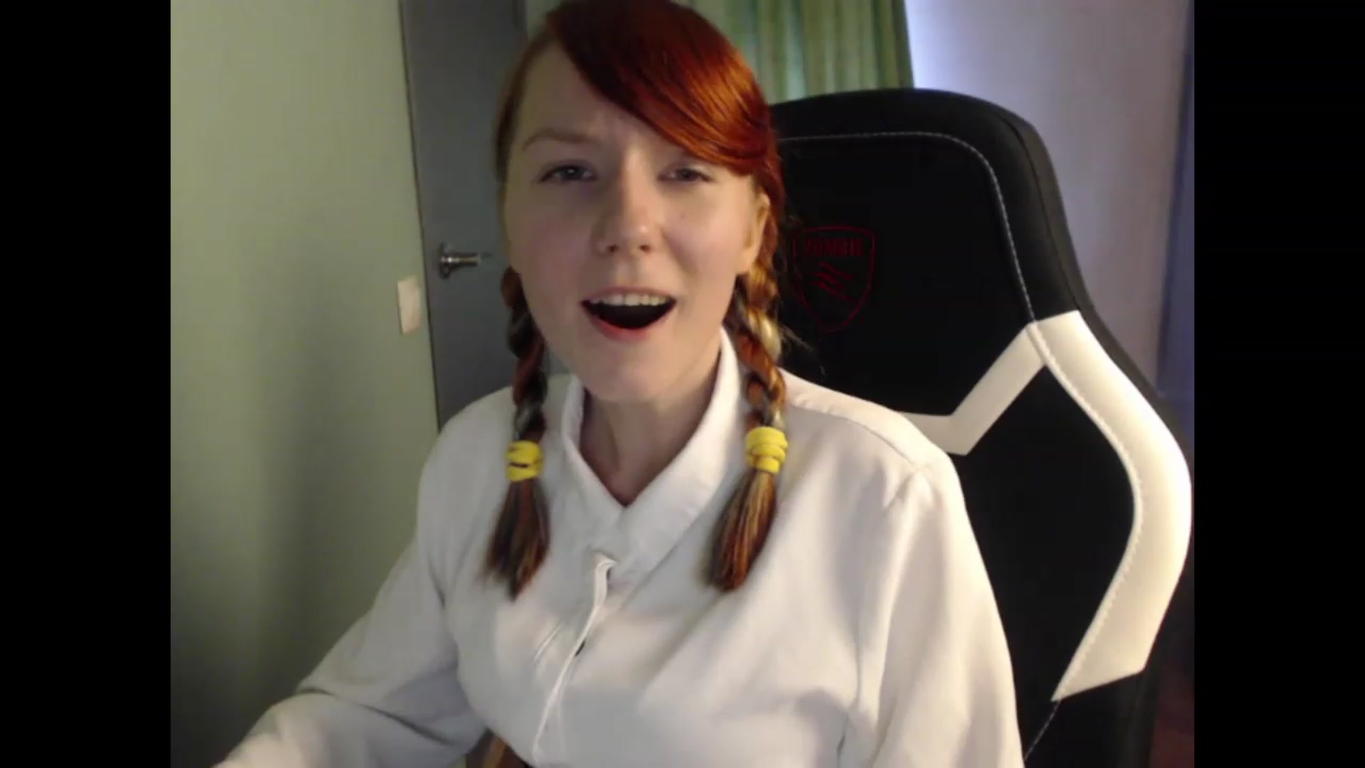 Gallery image thumbnail from NikiFoks18's myfreecams stream on, 08/23/2023, 08:00 image 16 of 20