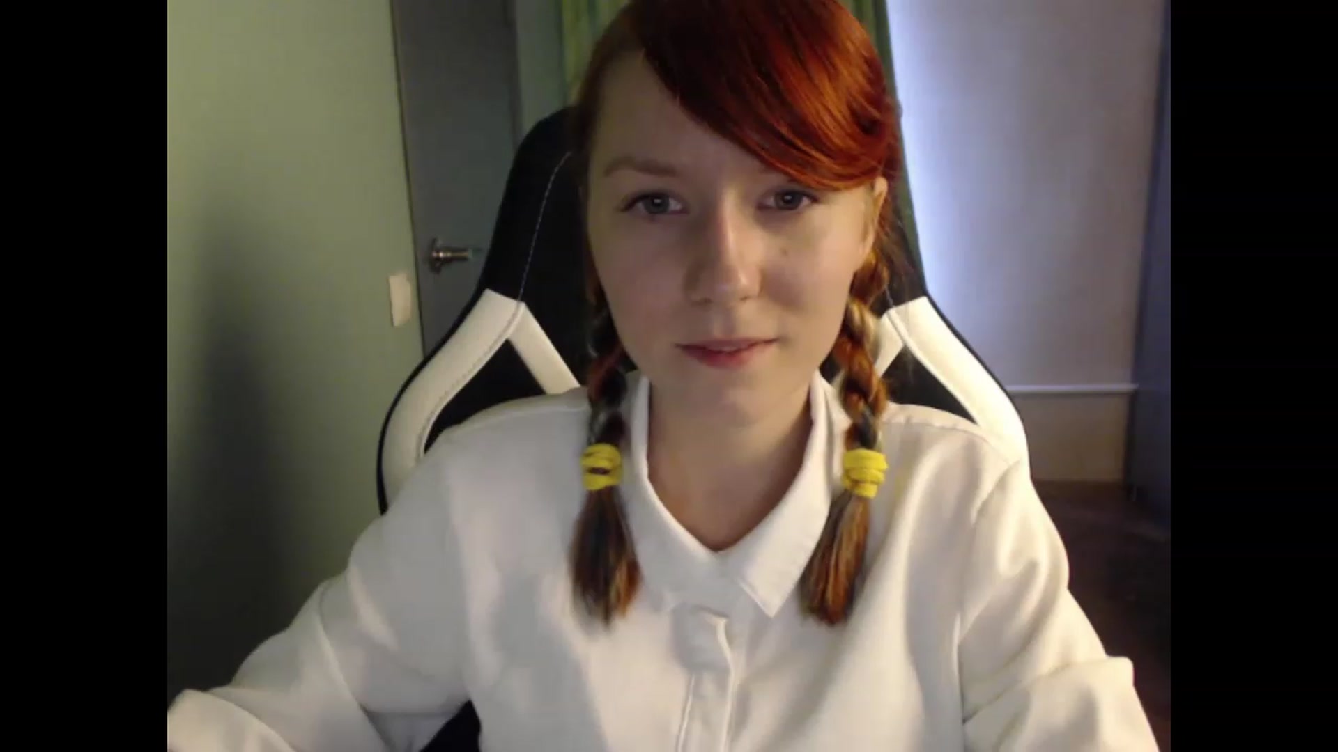 Gallery image thumbnail from NikiFoks18's myfreecams stream on, 08/23/2023, 09:12 image 4 of 20