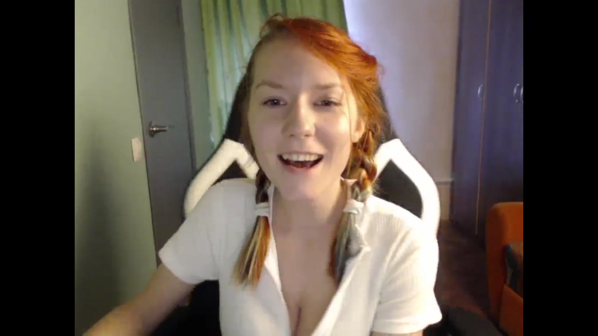 Gallery image thumbnail from NikiFoks18's myfreecams stream on, 08/25/2023, 08:58 image 19 of 20