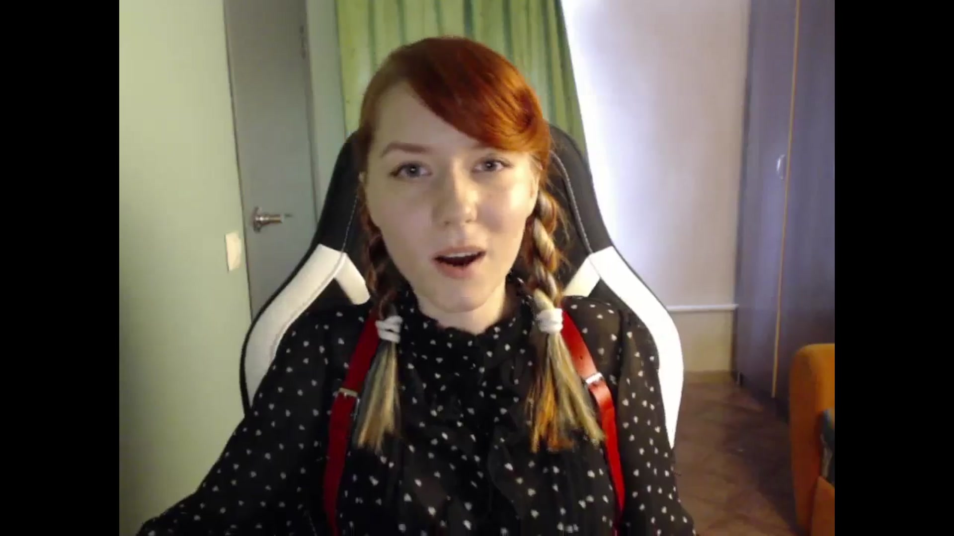Gallery image thumbnail from NikiFoks18's myfreecams stream on, 08/26/2023, 07:15 image 5 of 20
