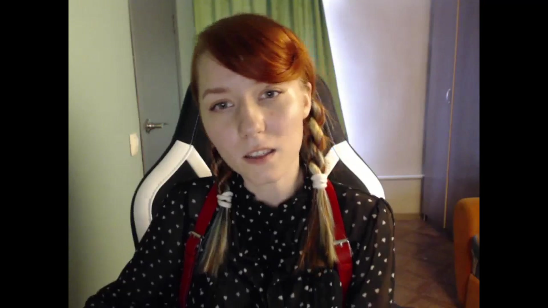 Gallery image thumbnail from NikiFoks18's myfreecams stream on, 08/26/2023, 07:15 image 18 of 20