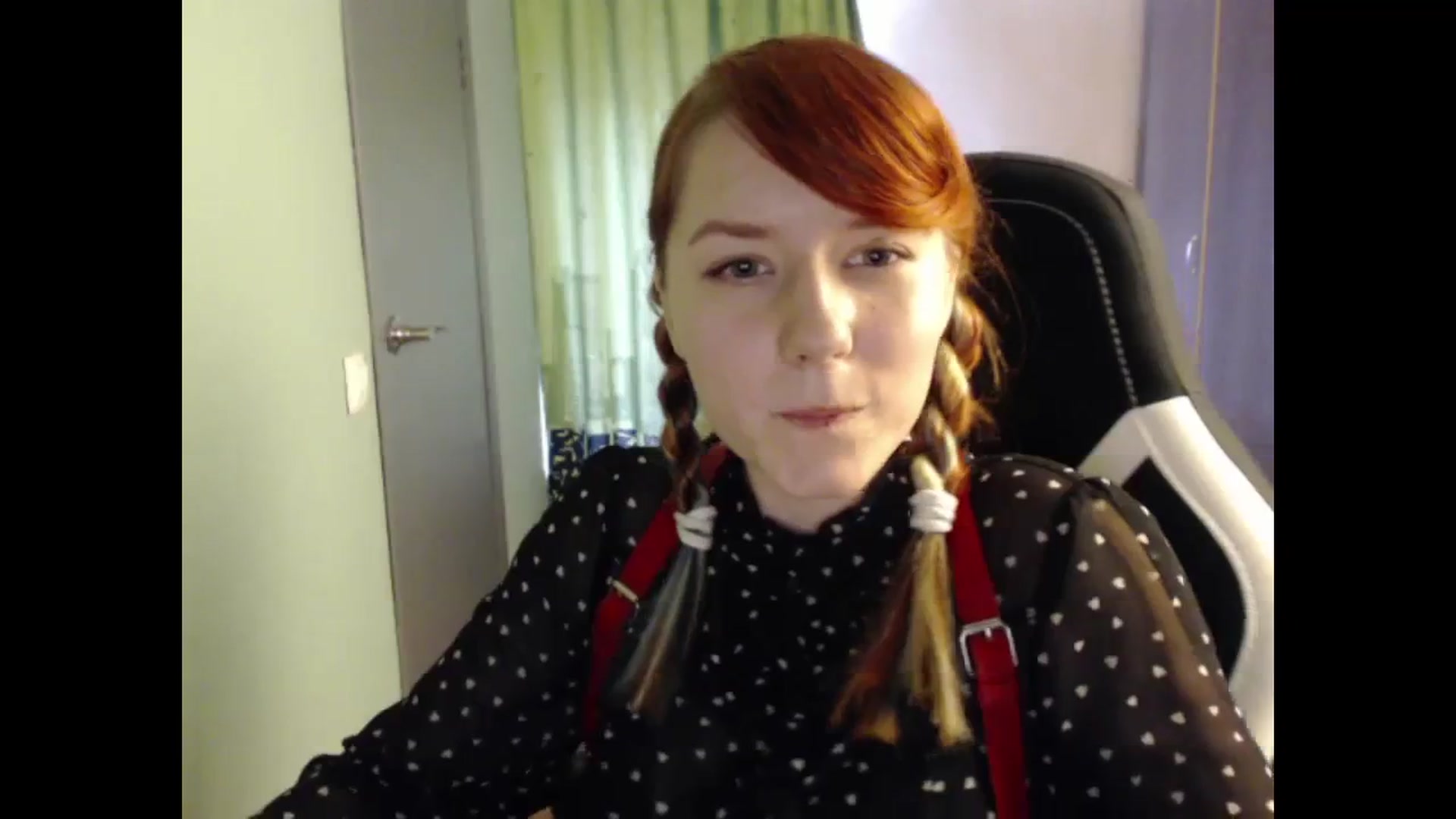 Gallery image thumbnail from NikiFoks18's myfreecams stream on, 08/26/2023, 07:15 image 2 of 20