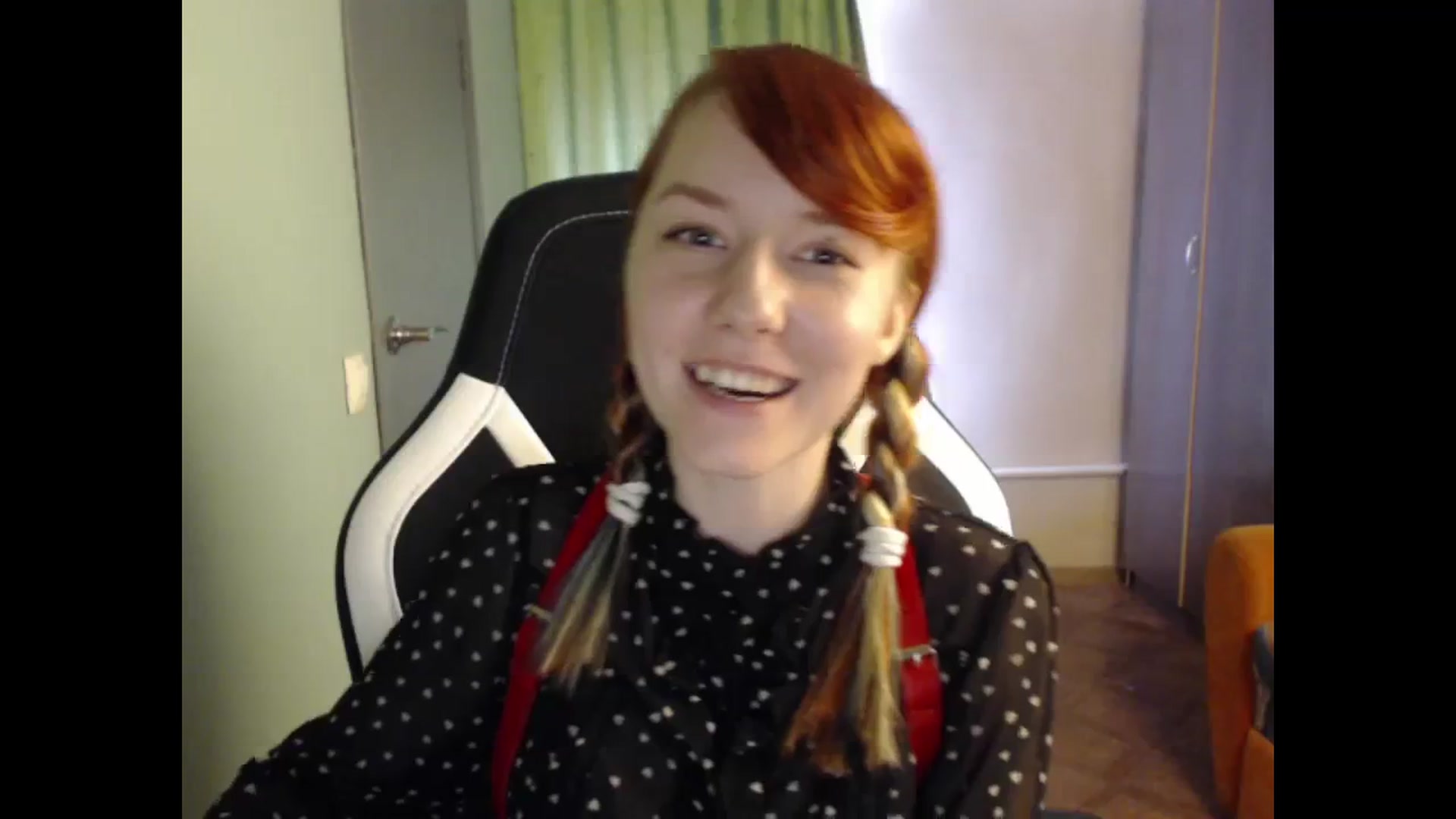 Gallery image thumbnail from NikiFoks18's myfreecams stream on, 08/26/2023, 07:15 image 19 of 20