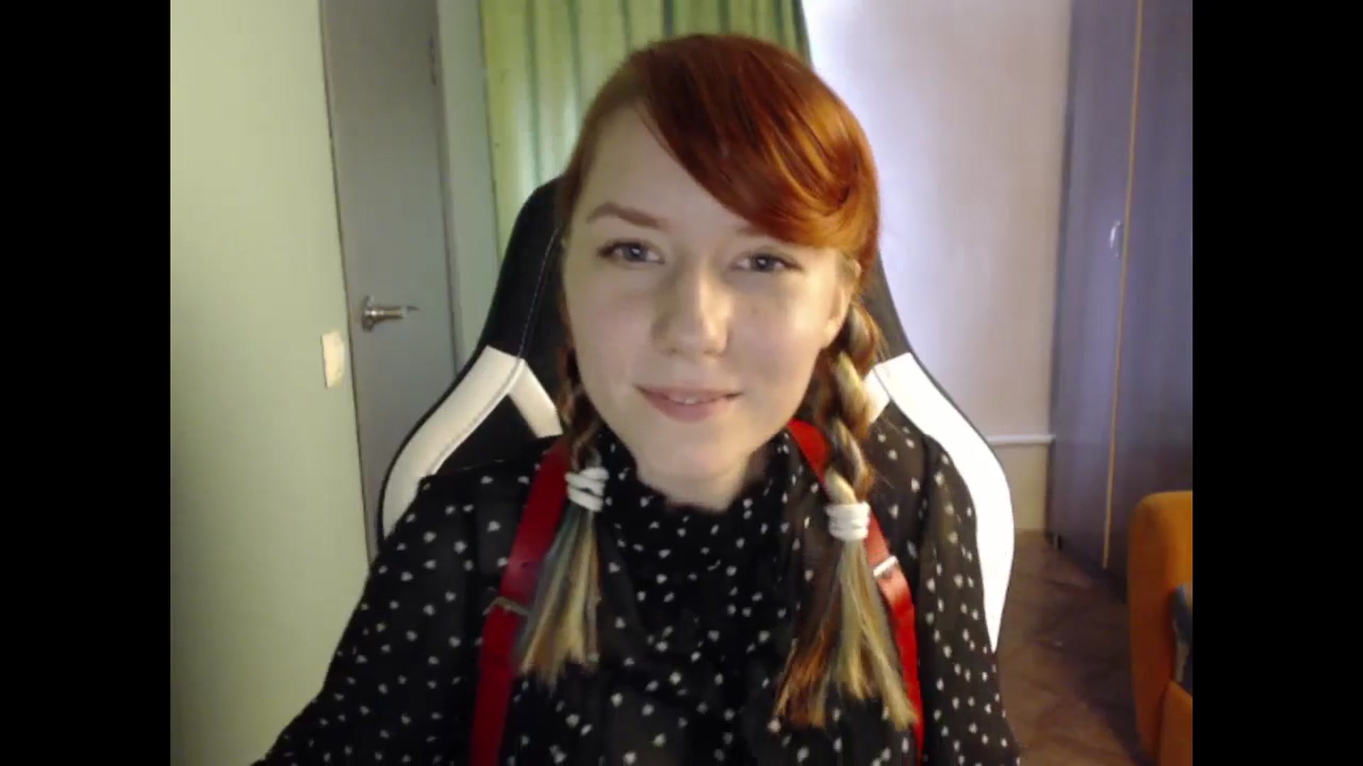 Gallery image thumbnail from NikiFoks18's myfreecams stream on, 08/26/2023, 07:15 image 3 of 20
