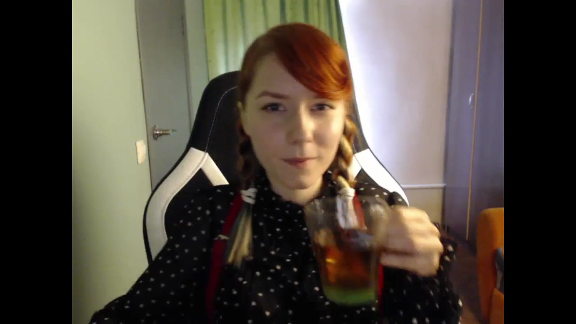 Gallery image thumbnail from NikiFoks18's myfreecams stream on, 08/26/2023, 07:15 image 15 of 20