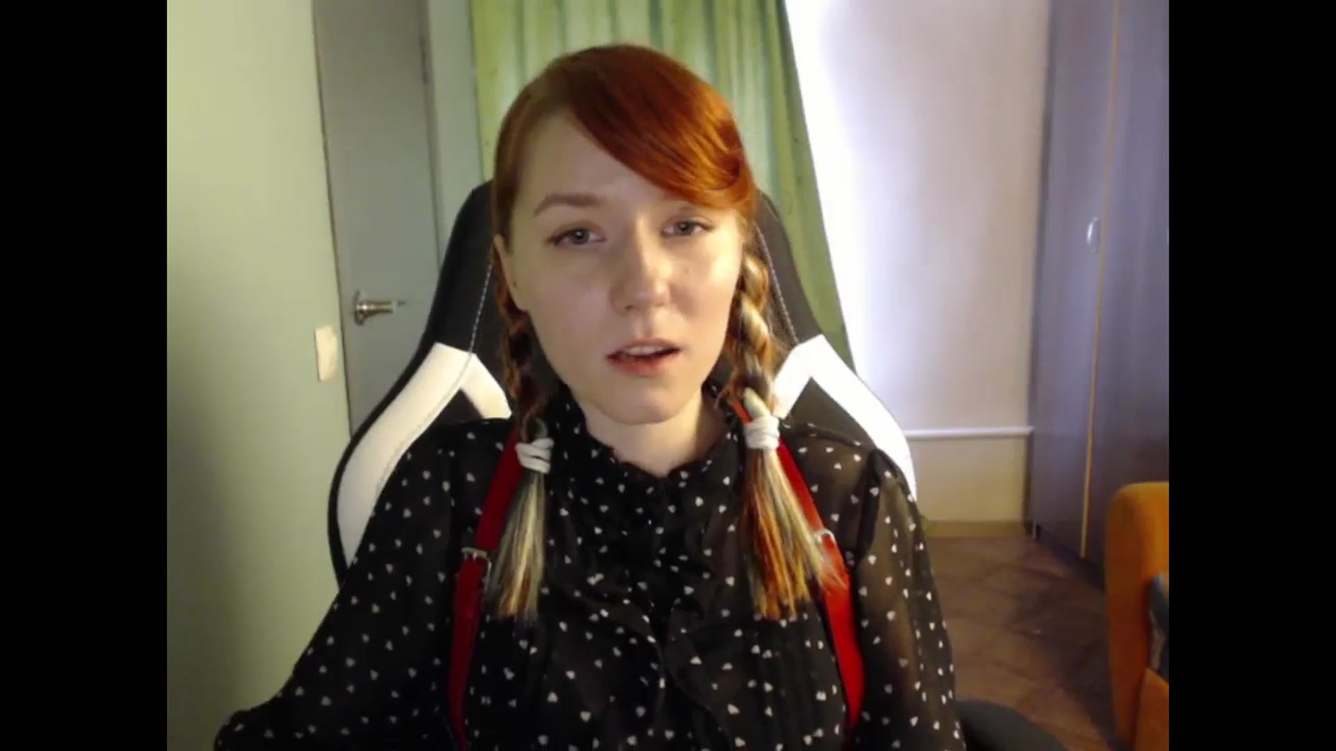 Gallery image thumbnail from NikiFoks18's myfreecams stream on, 08/26/2023, 09:05 image 12 of 20