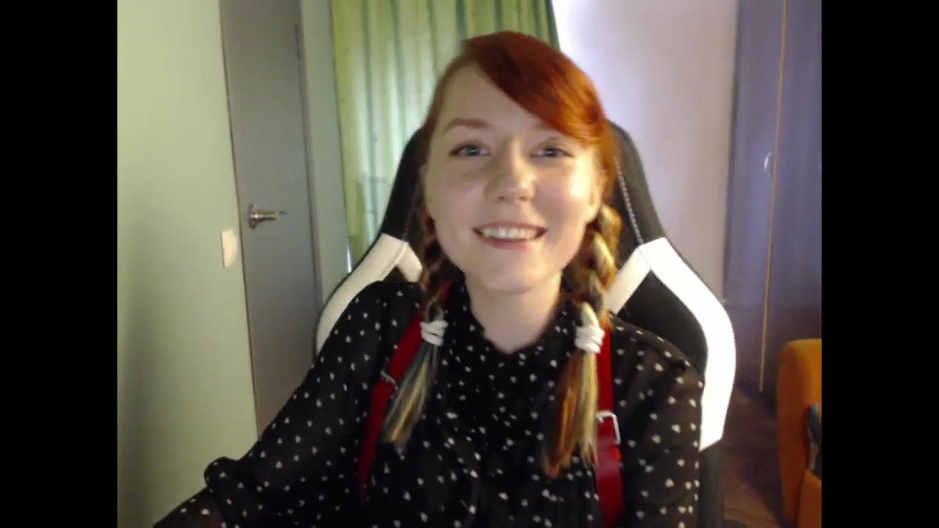 Gallery image thumbnail from NikiFoks18's myfreecams stream on, 08/26/2023, 09:05 image 11 of 20