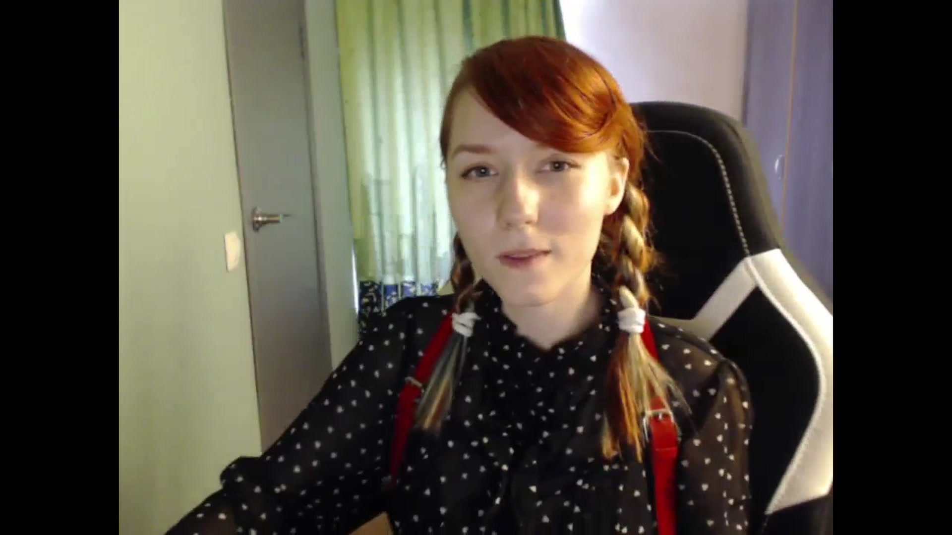 Gallery image thumbnail from NikiFoks18's myfreecams stream on, 08/26/2023, 09:05 image 8 of 20
