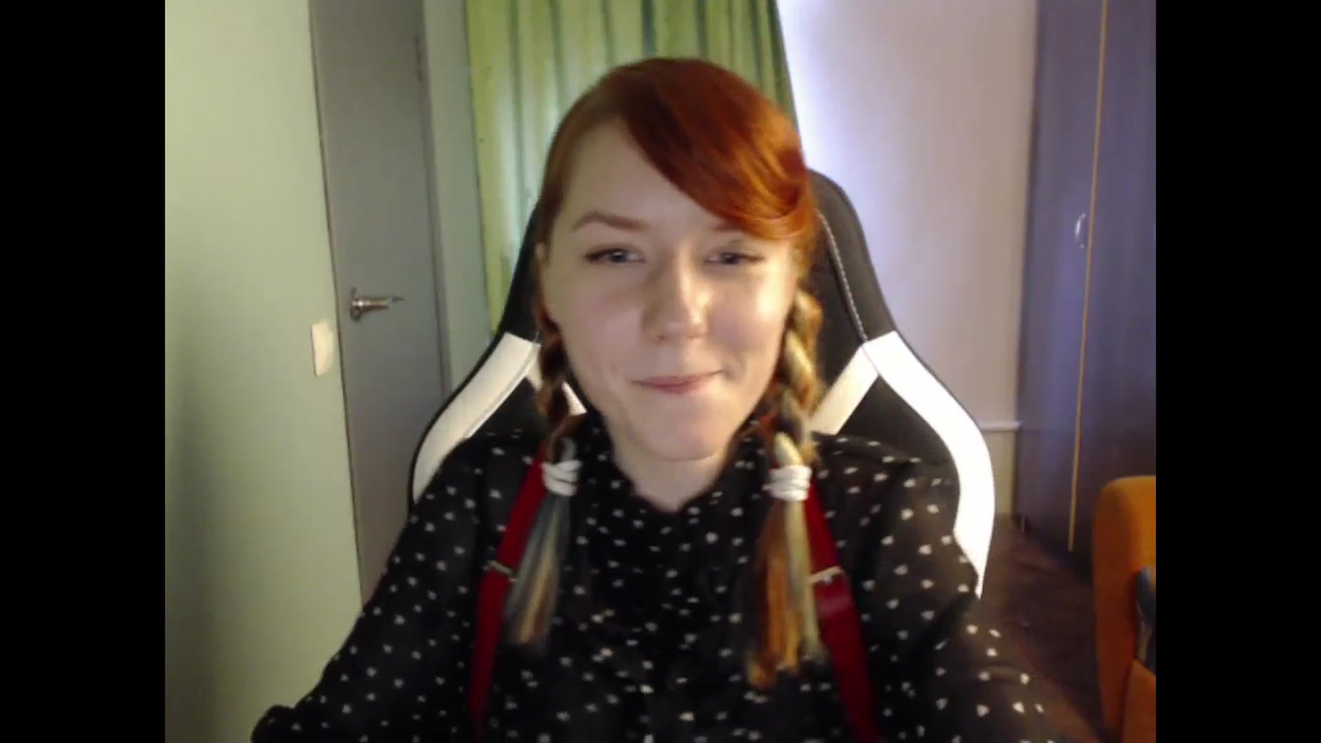 Gallery image thumbnail from NikiFoks18's myfreecams stream on, 08/26/2023, 09:05 image 19 of 20