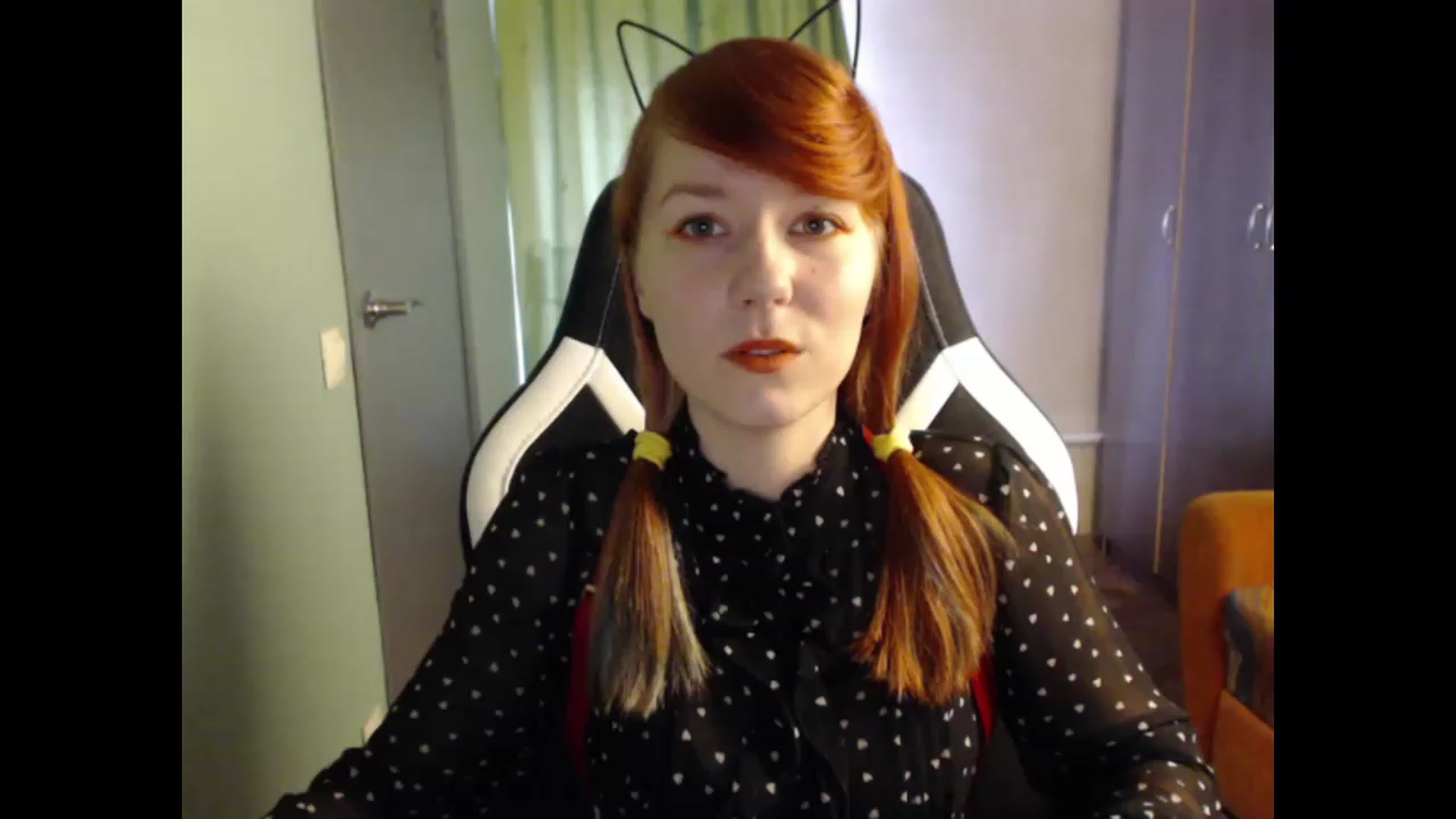 Gallery image thumbnail from NikiFoks18's myfreecams stream on, 08/27/2023, 06:25 image 20 of 20
