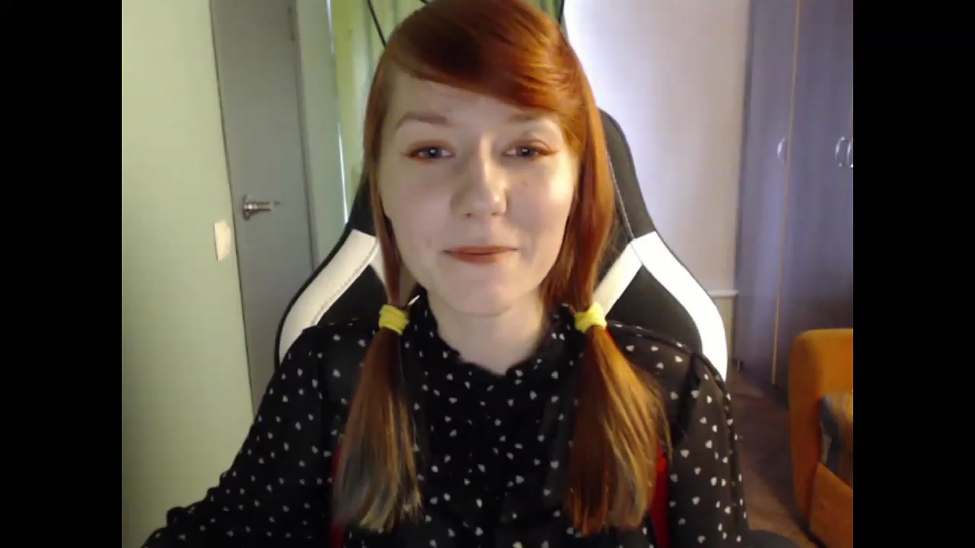 Gallery image thumbnail from NikiFoks18's myfreecams stream on, 08/27/2023, 09:07 image 11 of 20