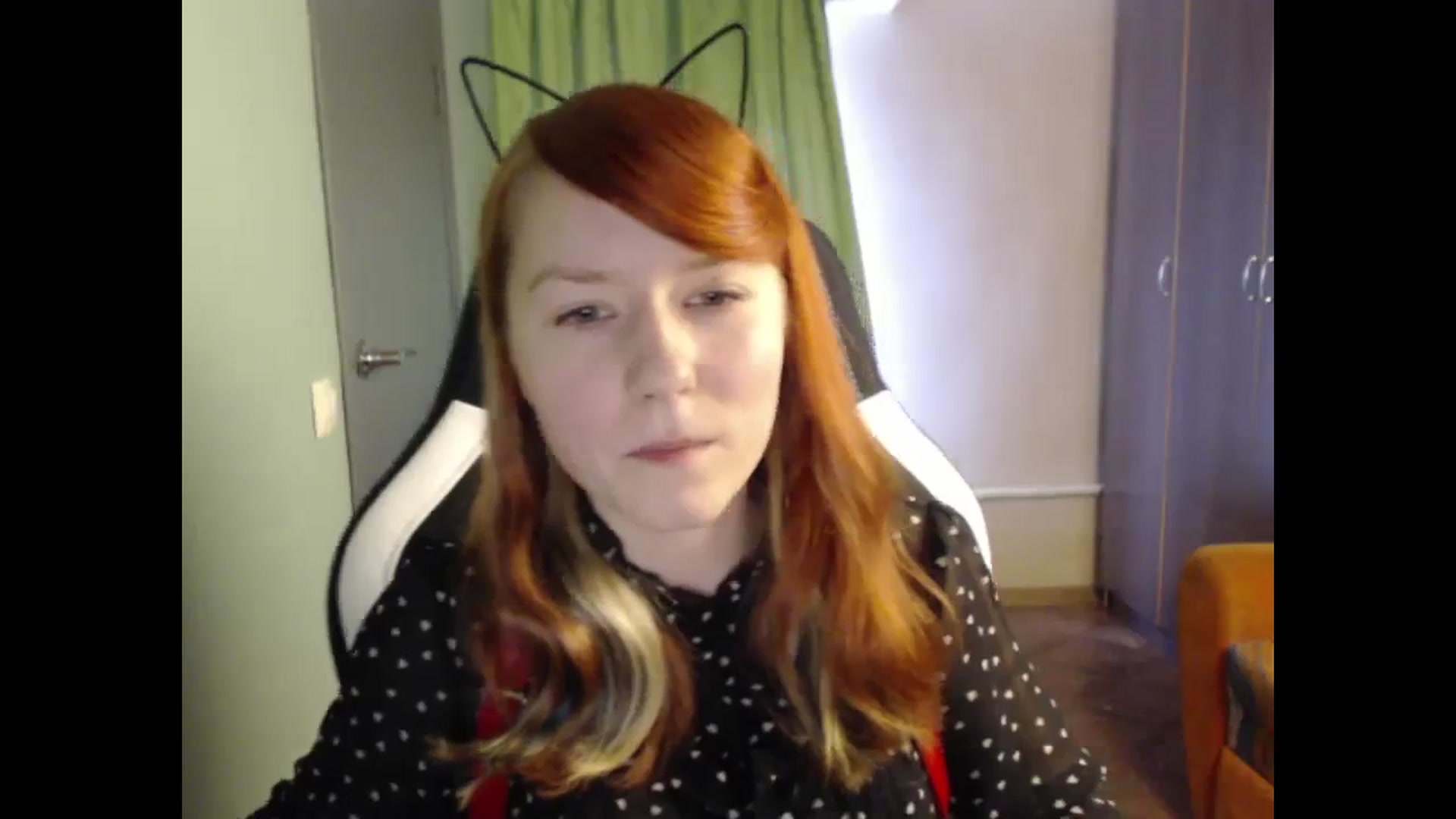 Gallery image thumbnail from NikiFoks18's myfreecams stream on, 08/28/2023, 06:33 image 11 of 20