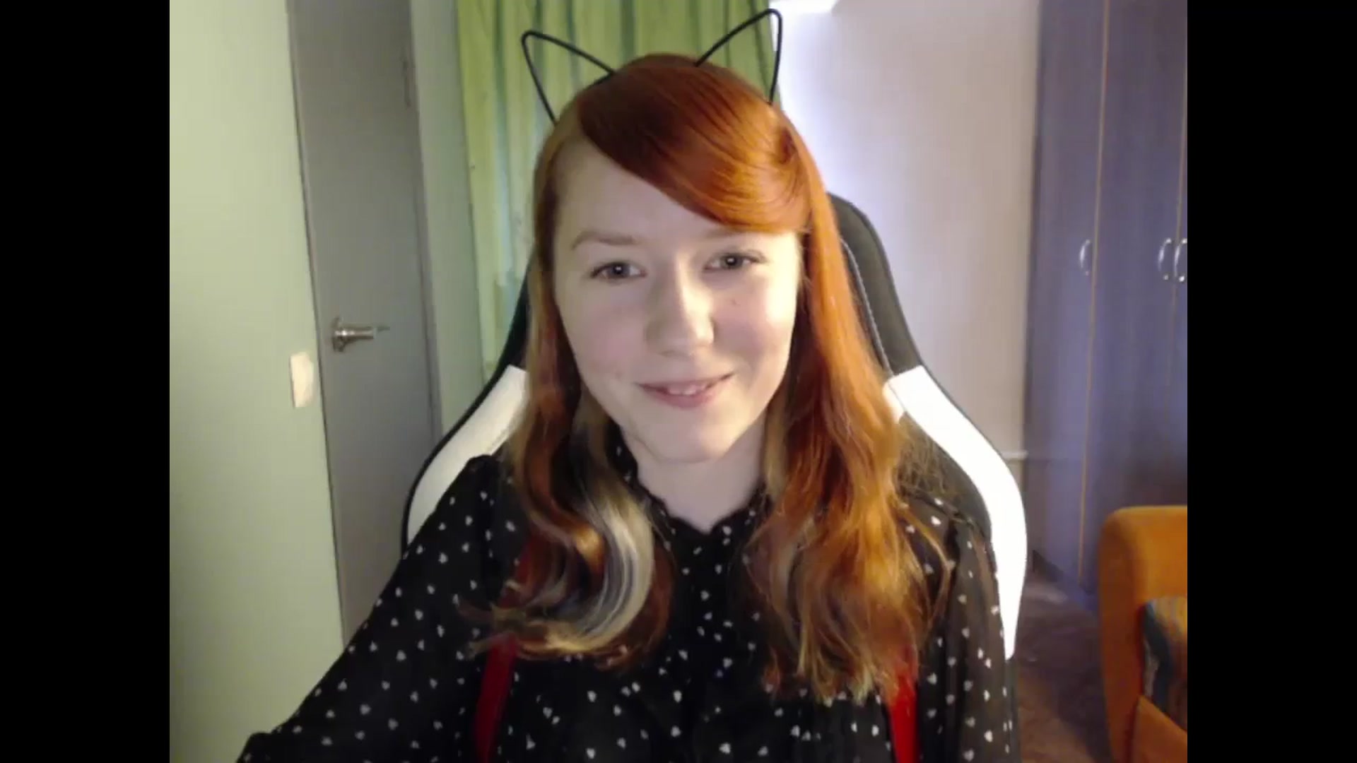 Gallery image thumbnail from NikiFoks18's myfreecams stream on, 08/28/2023, 06:33 image 19 of 20
