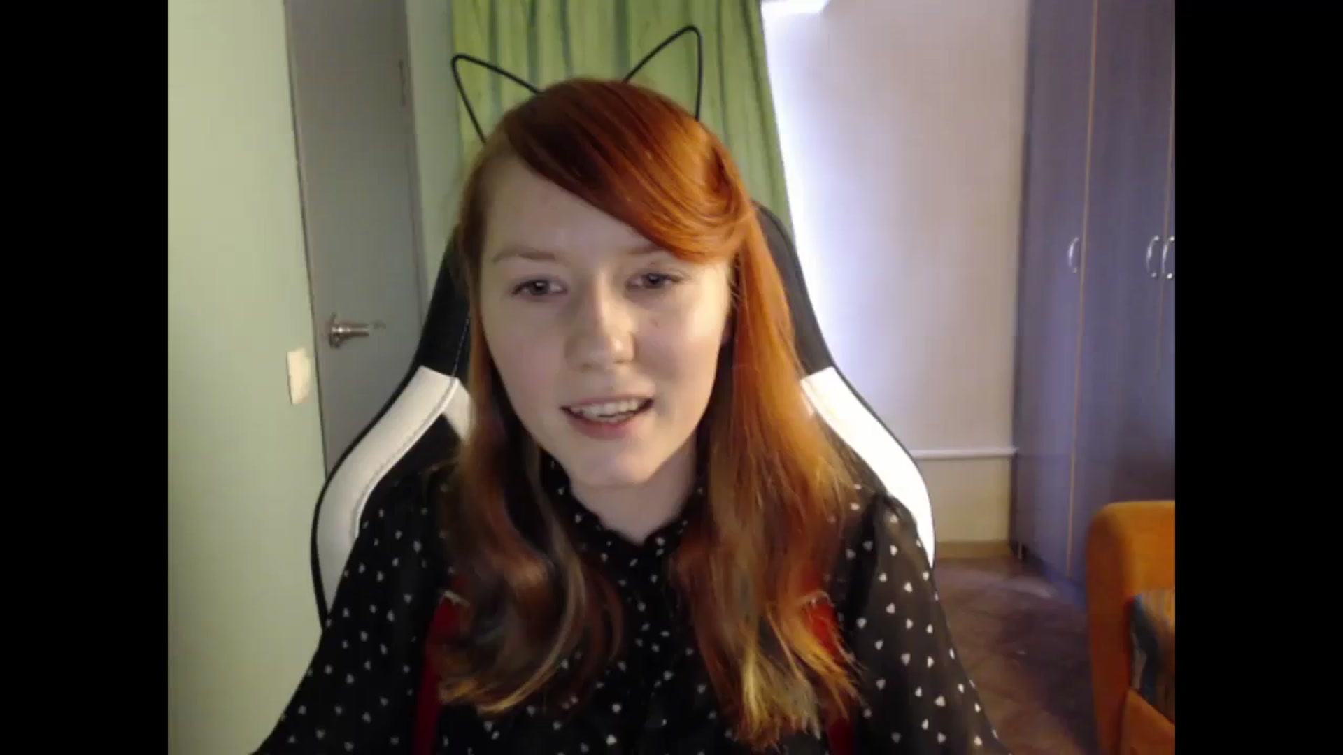 Gallery image thumbnail from NikiFoks18's myfreecams stream on, 08/28/2023, 08:22 image 11 of 20